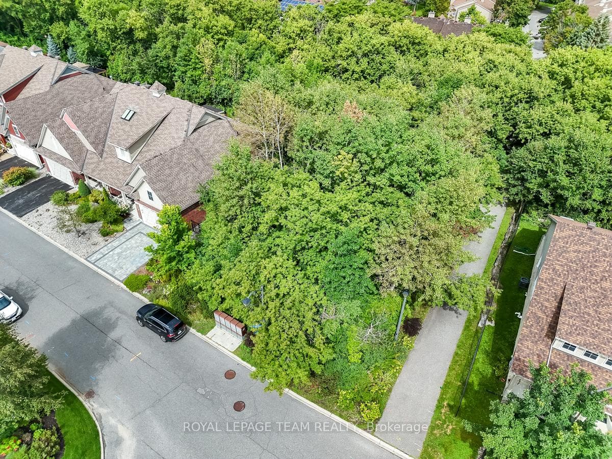 126 Solera Circle photo 46