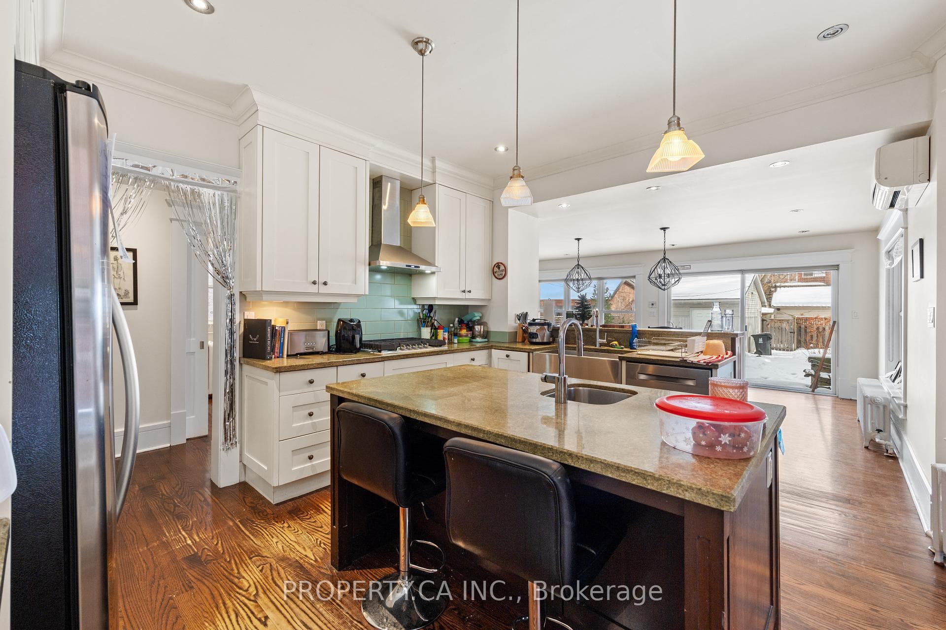 423 Palmerston Boulevard Unit #Main photo 7