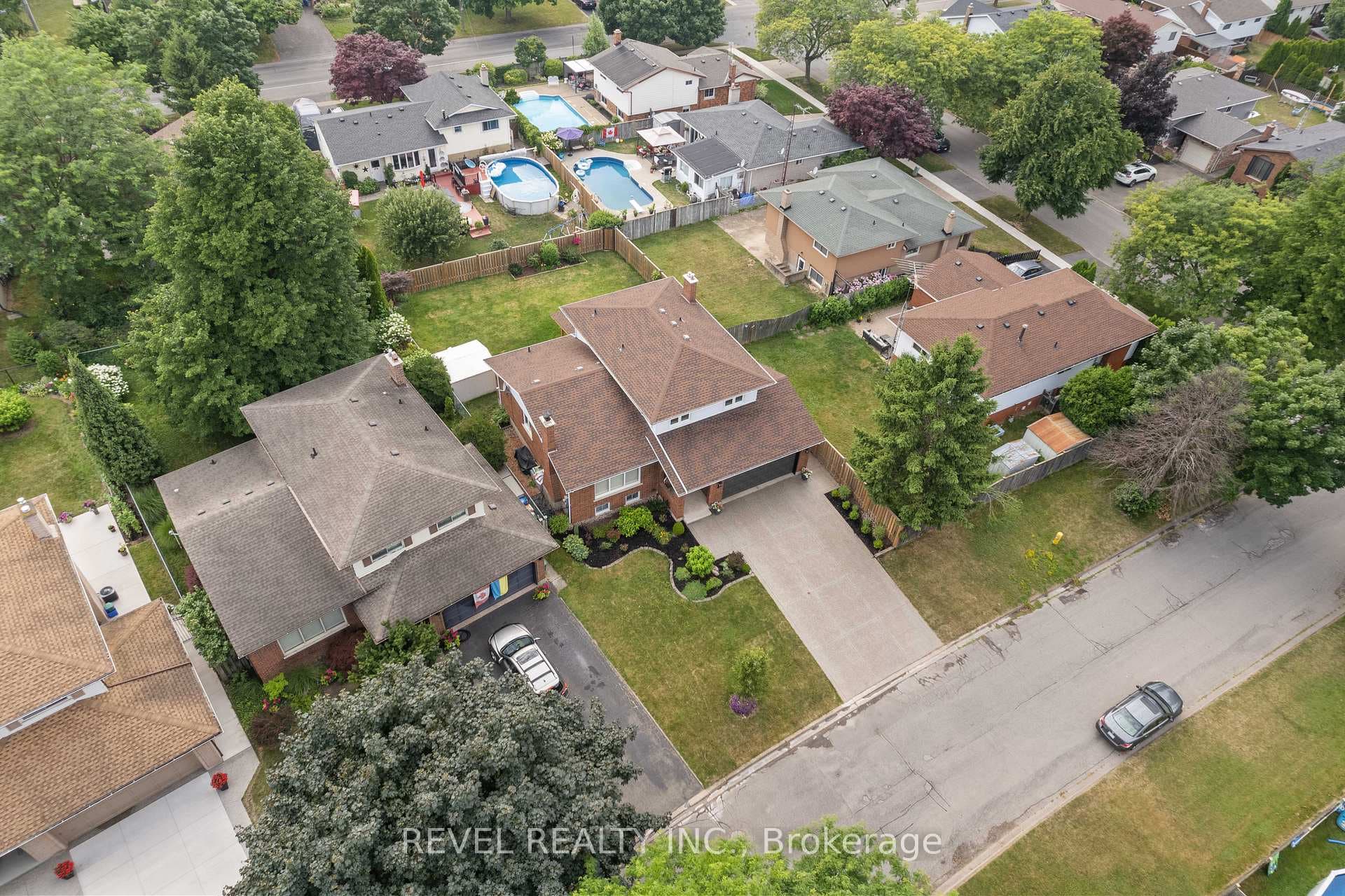 6 Brimley Crescent photo 38