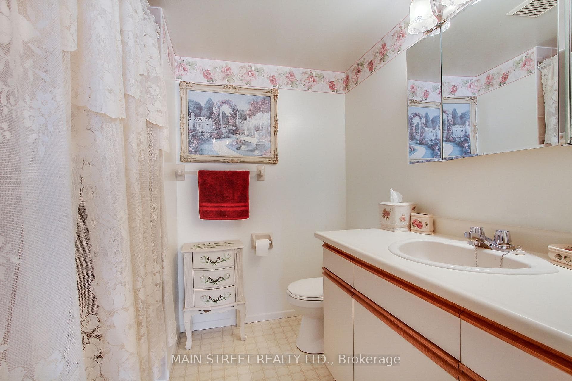41 Ash Street Unit 202 photo 17