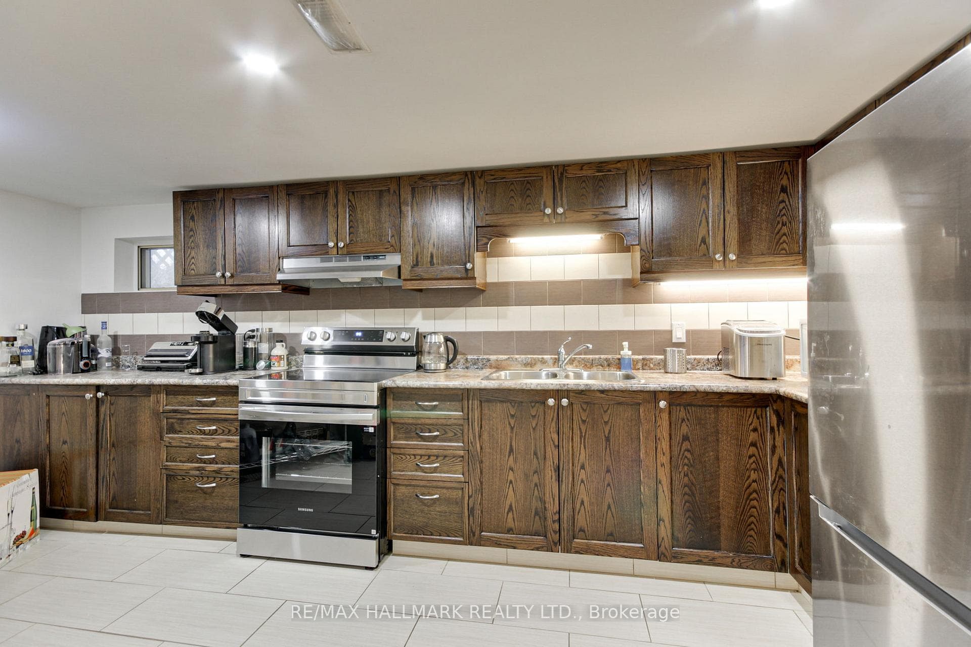 13 Patrick Drive photo 38