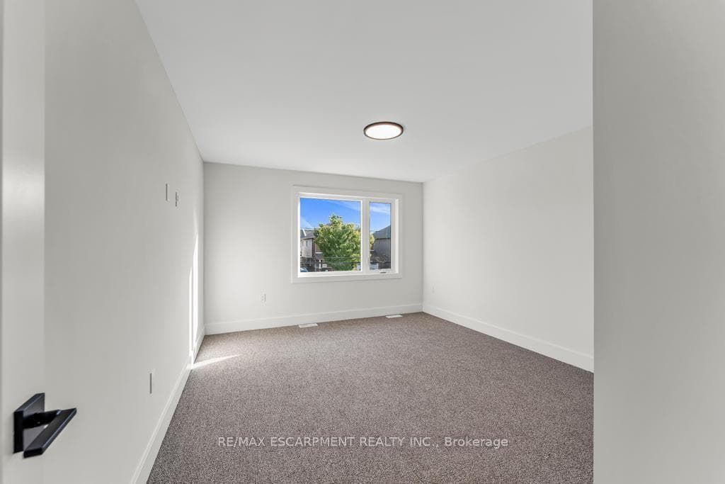 1313 Baseline Road photo 24