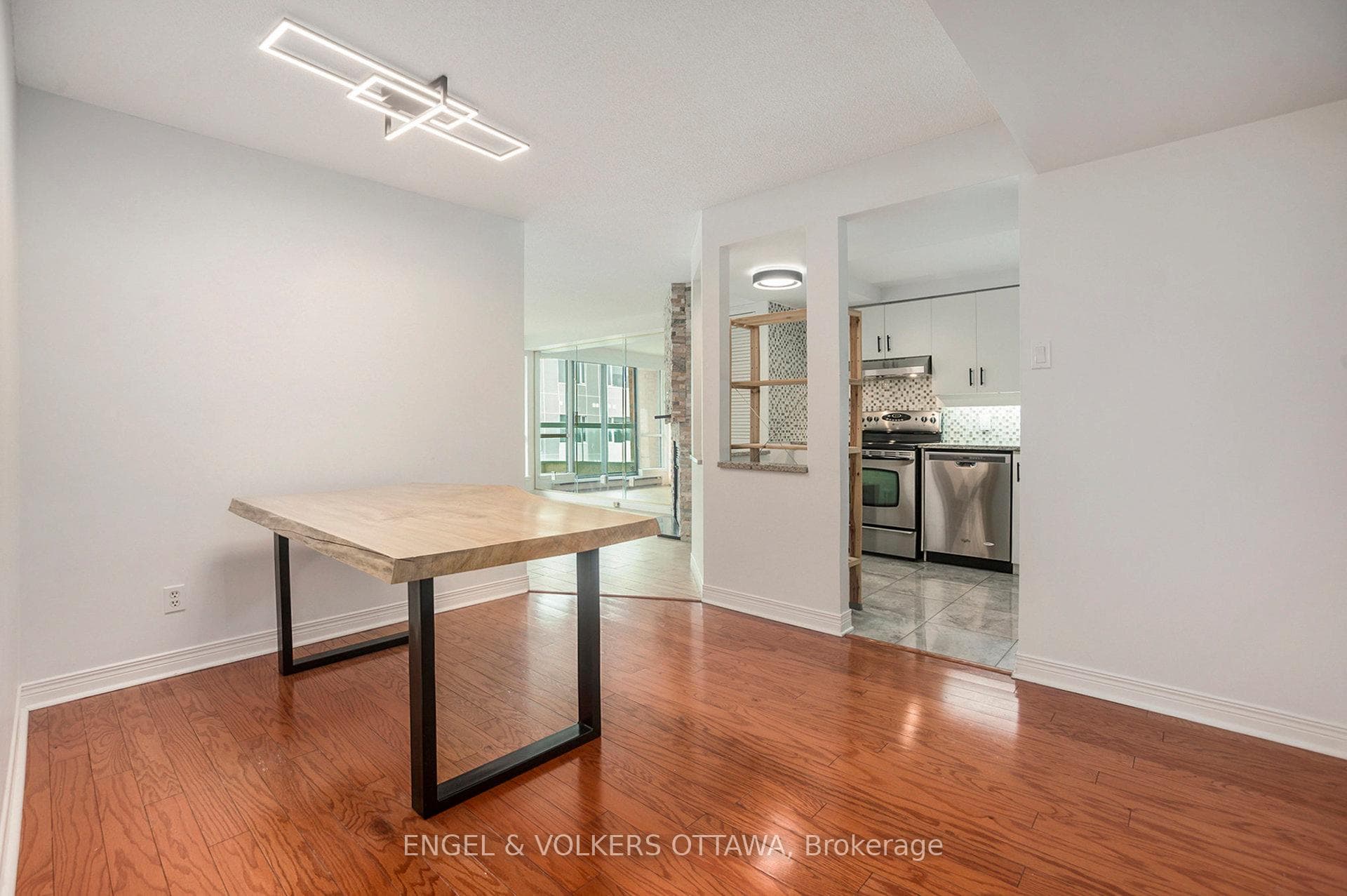 550 Cambridge Street Unit 507 photo 5