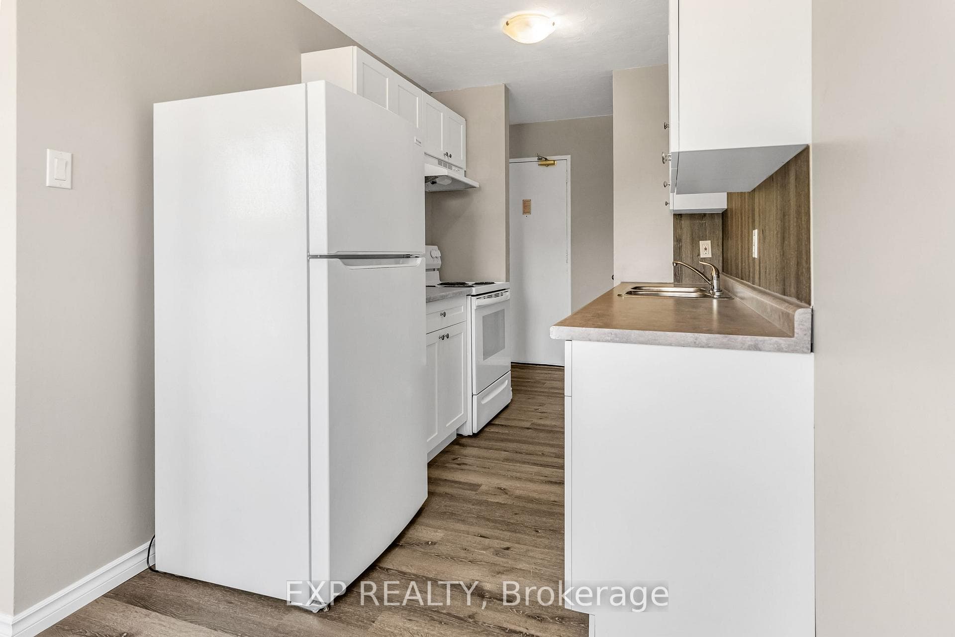 601 Barber Avenue Unit 311 photo 18