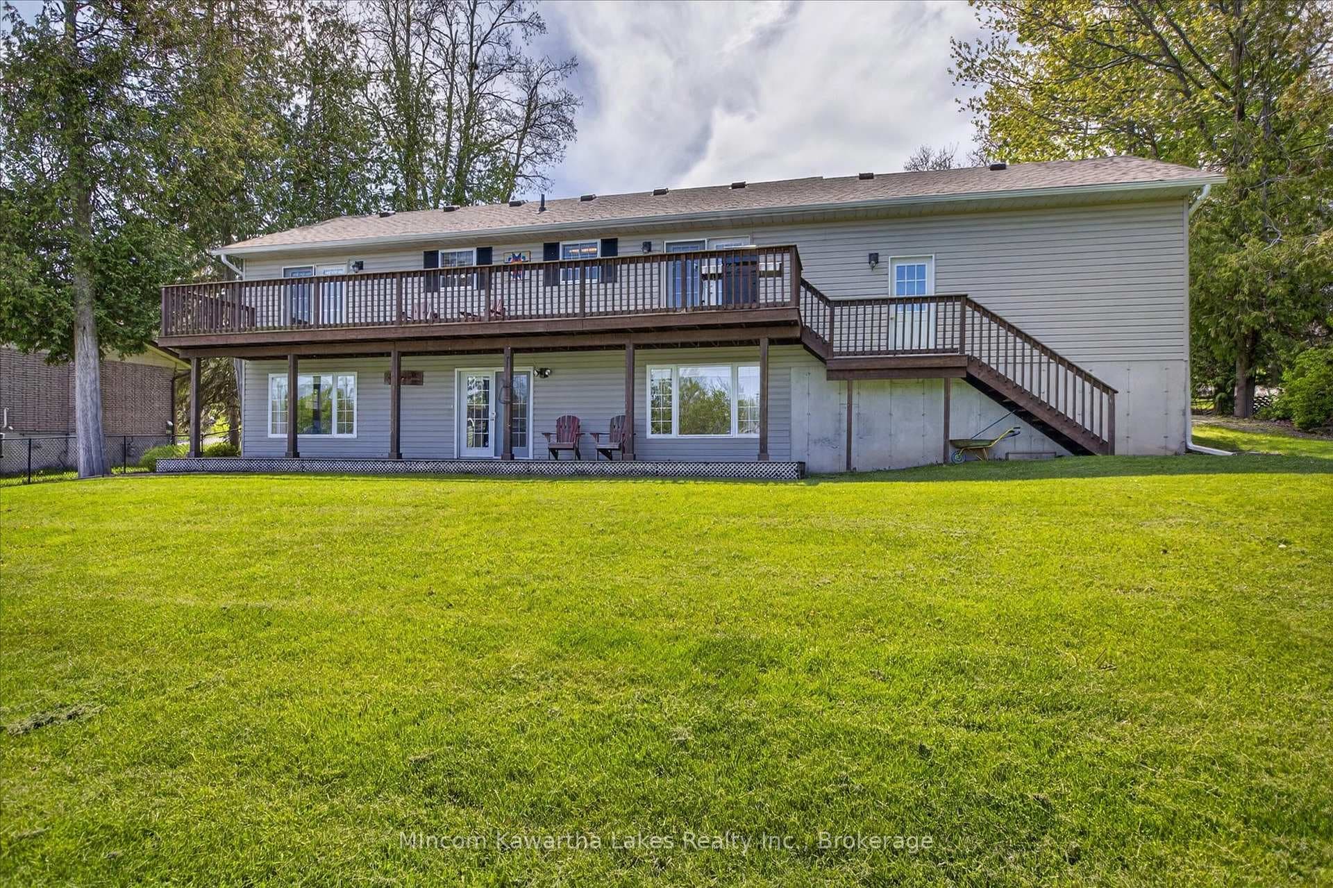 46 LAWRENCE Street photo 44