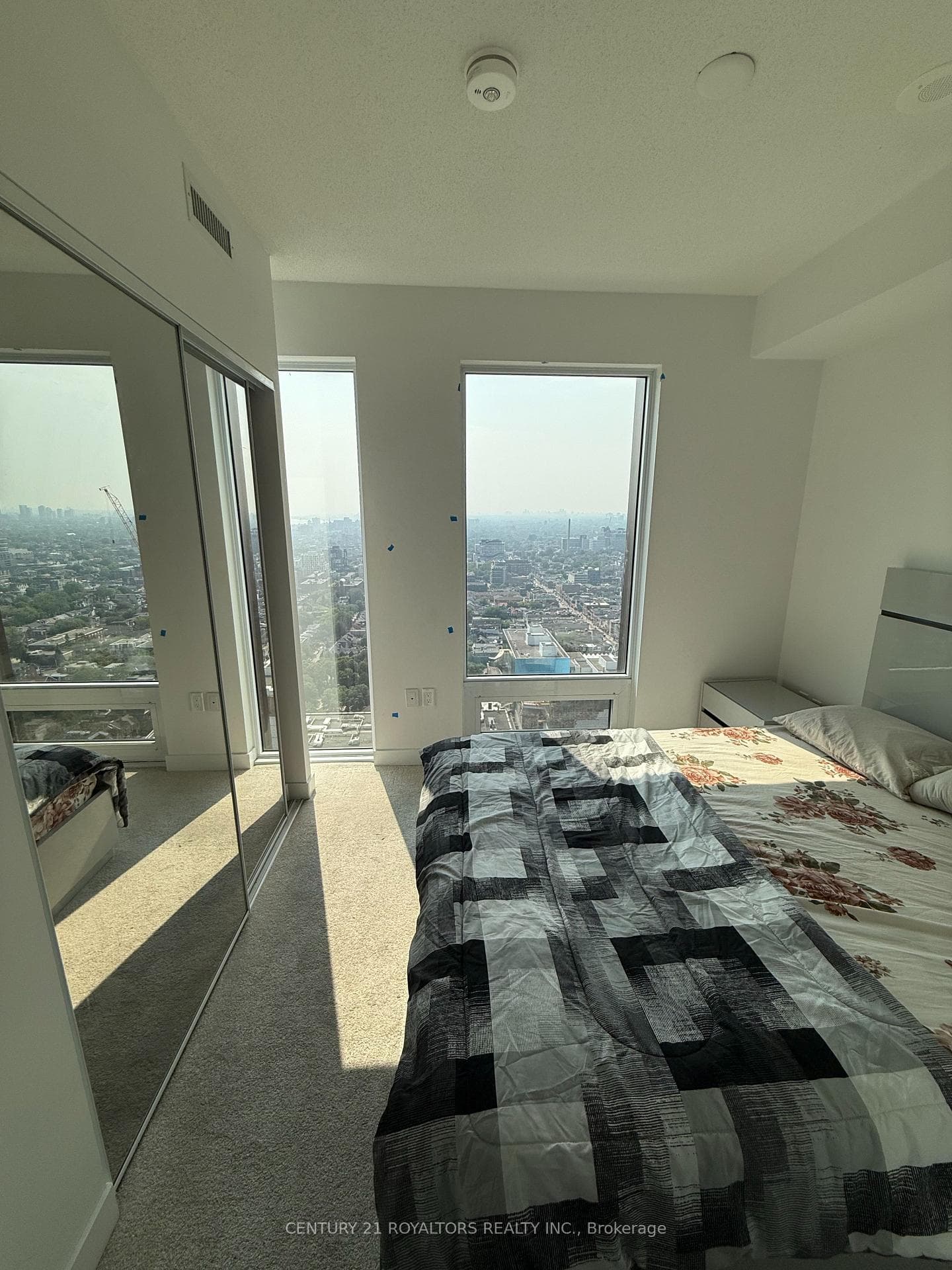 238 Simcoe Street Unit 3608 photo 5