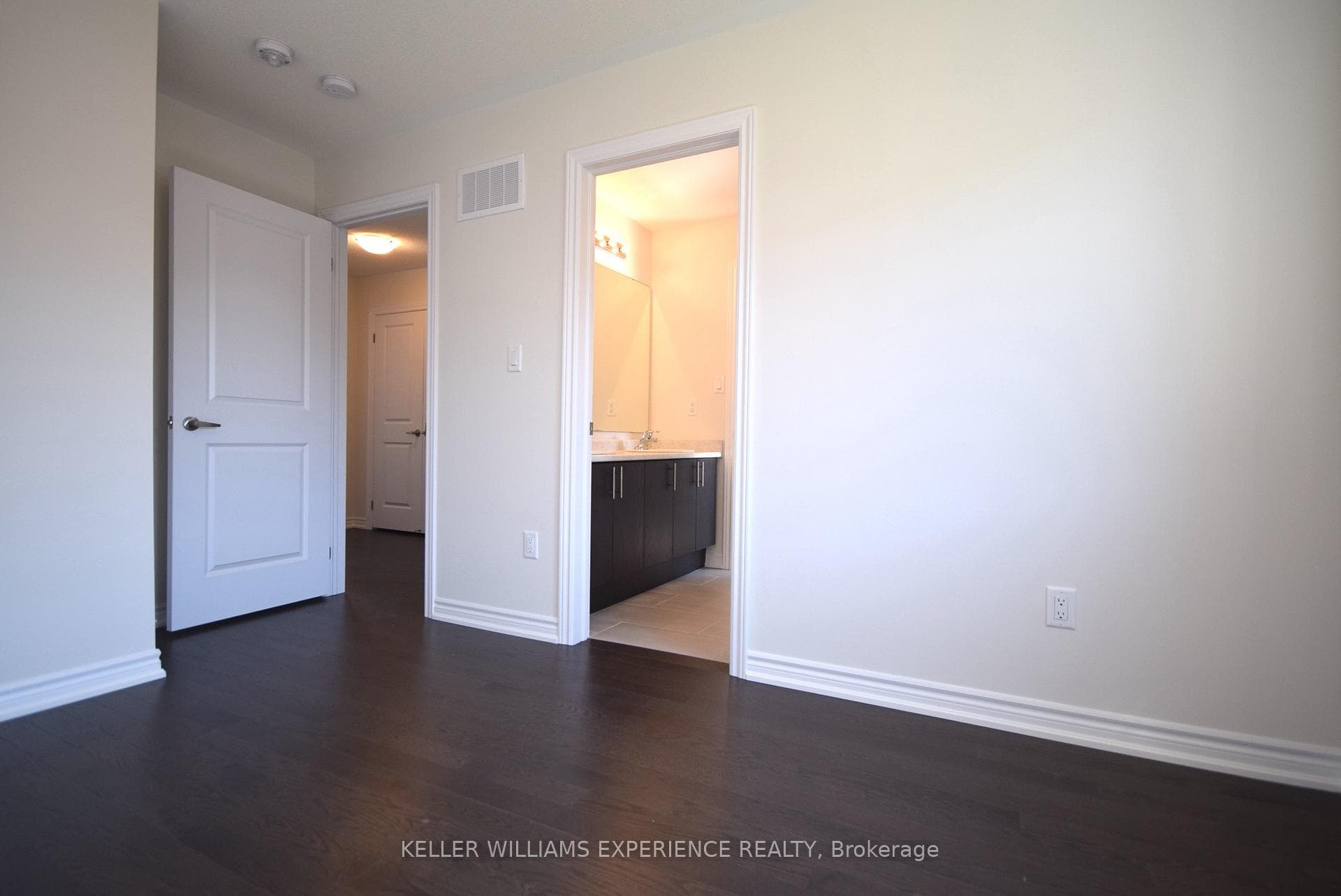 23 PRUDHOE Terrace photo 19