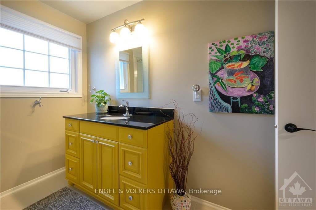 336 KINTYRE photo 19