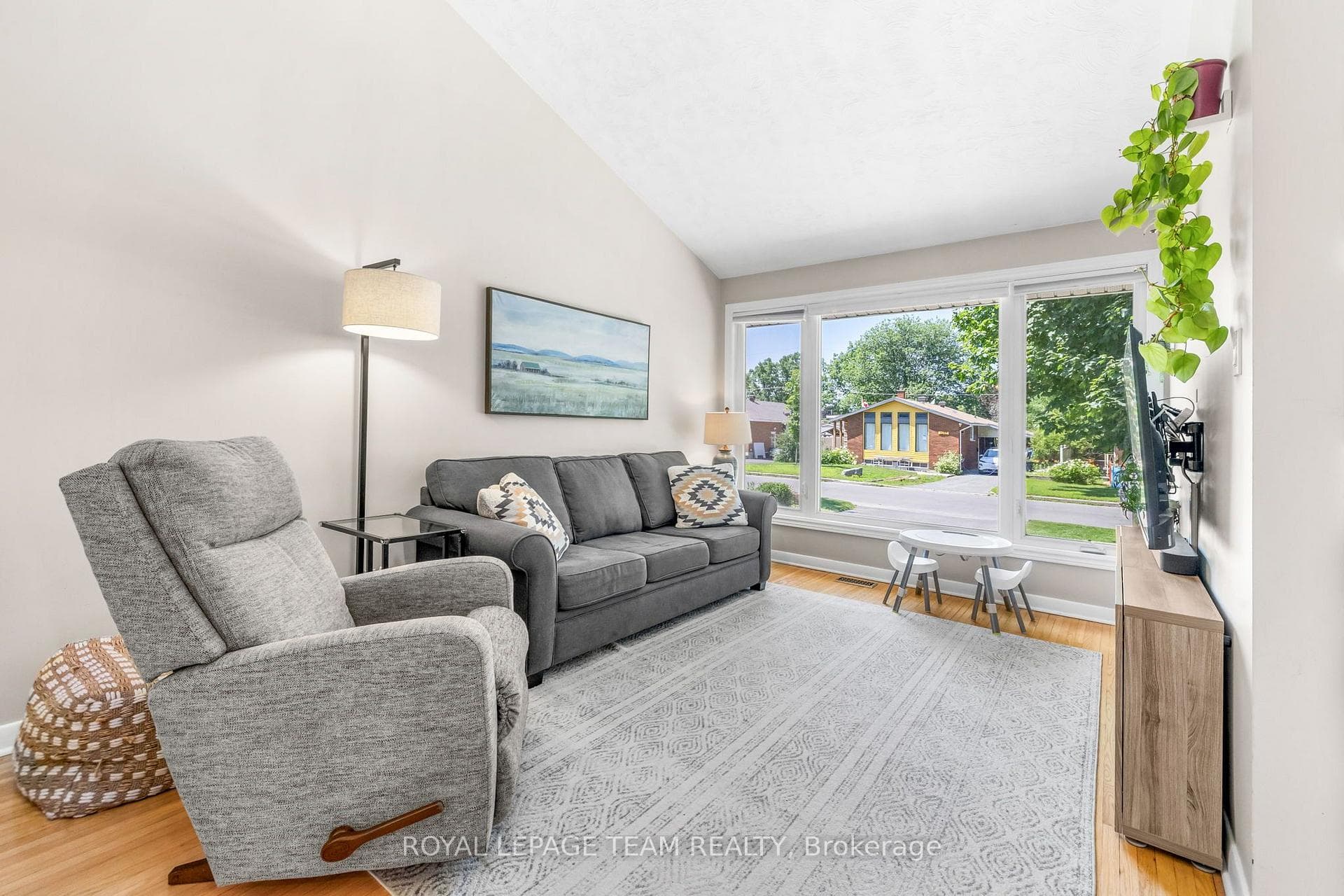 2296 Kay Street photo 6