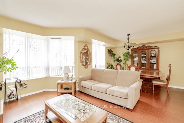2628 Mccowan Road Unit 205 photo 2