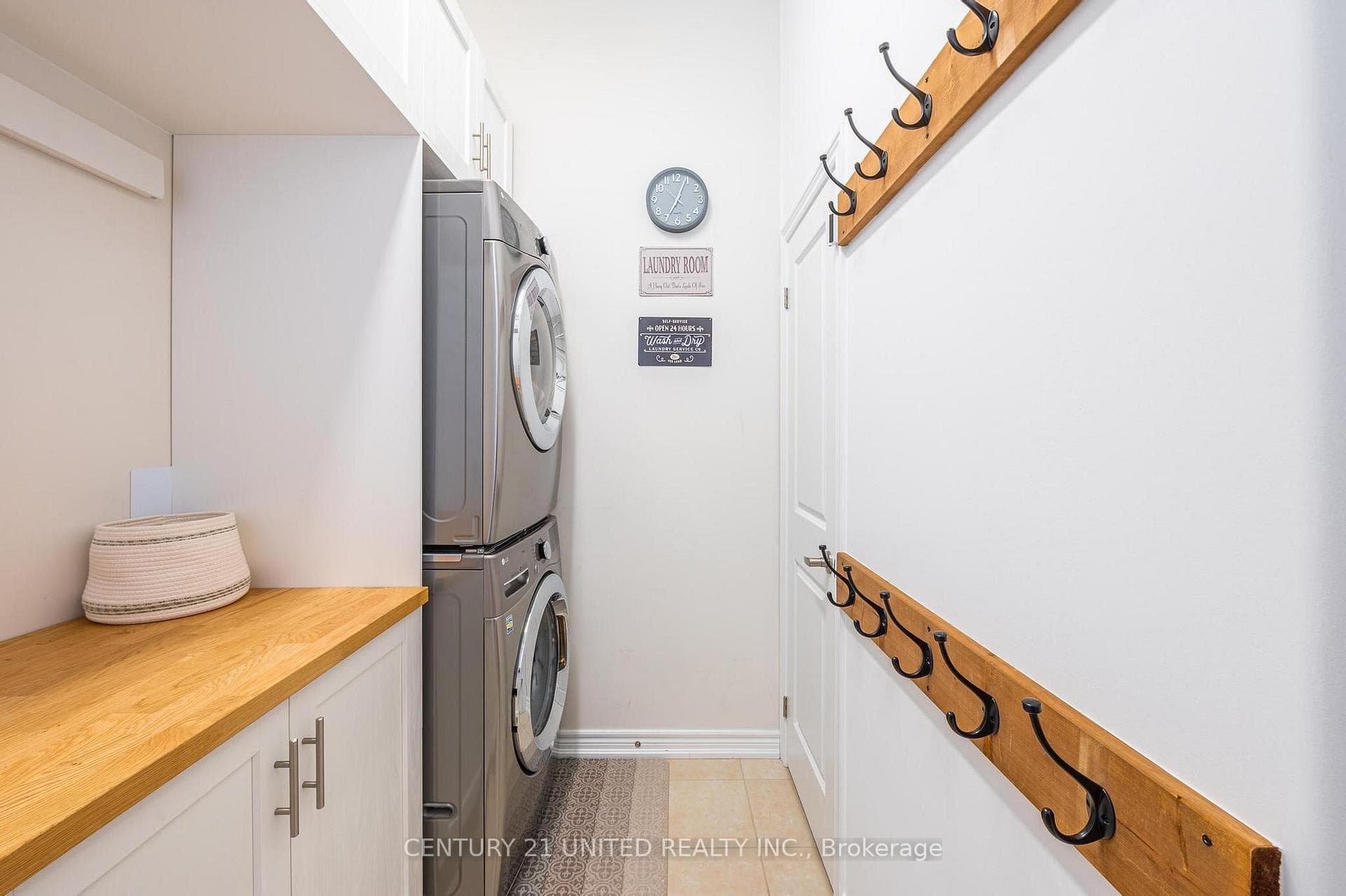 905 Bitten Lane photo 34
