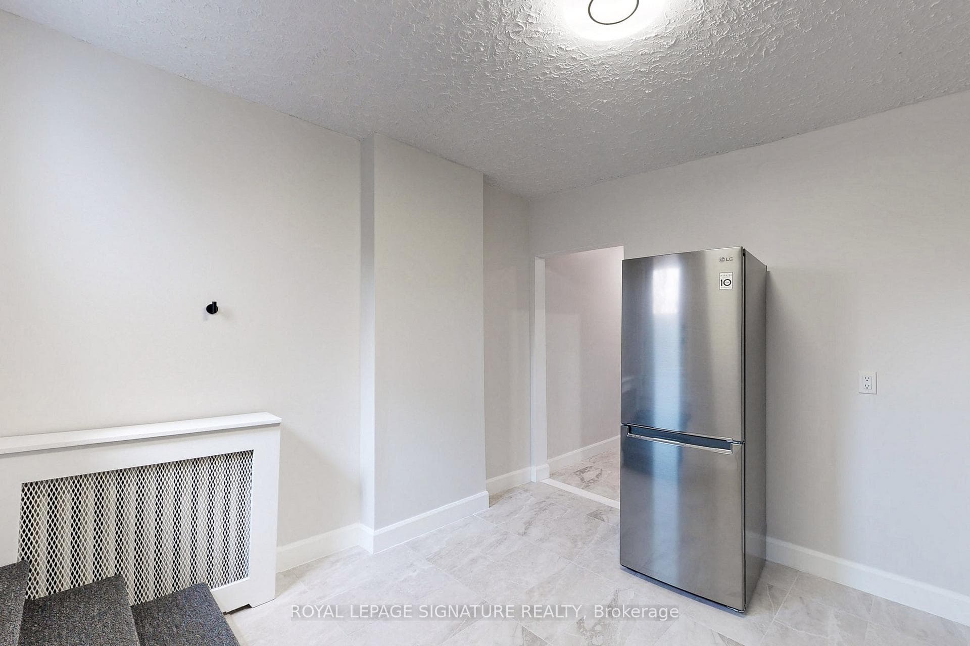 741 Queen Street Unit 1 photo 11
