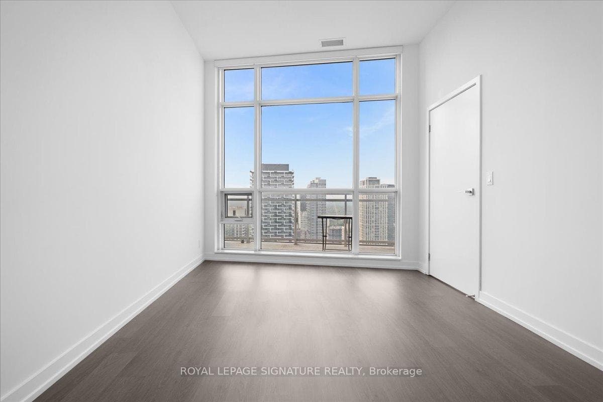 98 Lillian Street Unit 3314 photo 9