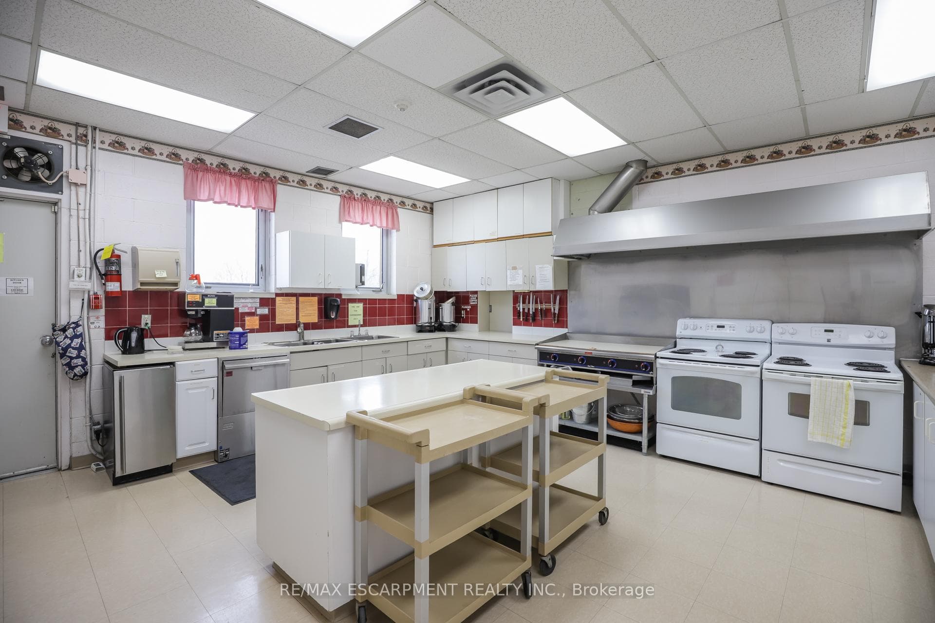 3033 Townline Road Unit 267 photo 38
