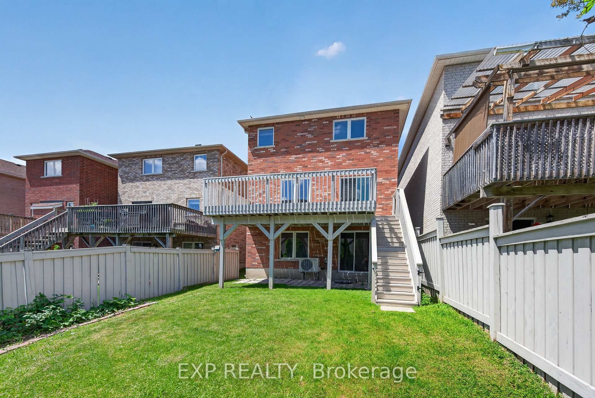 15 Lynn Street photo 47