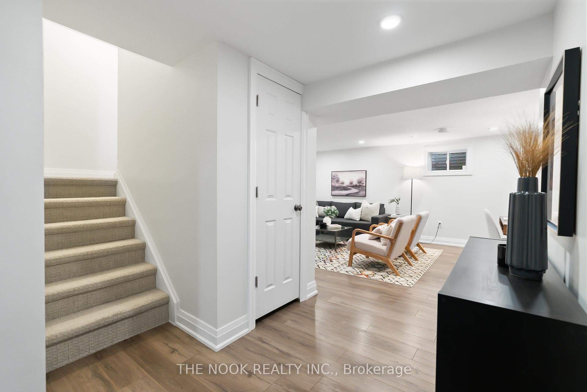 114 Martin Road photo 34