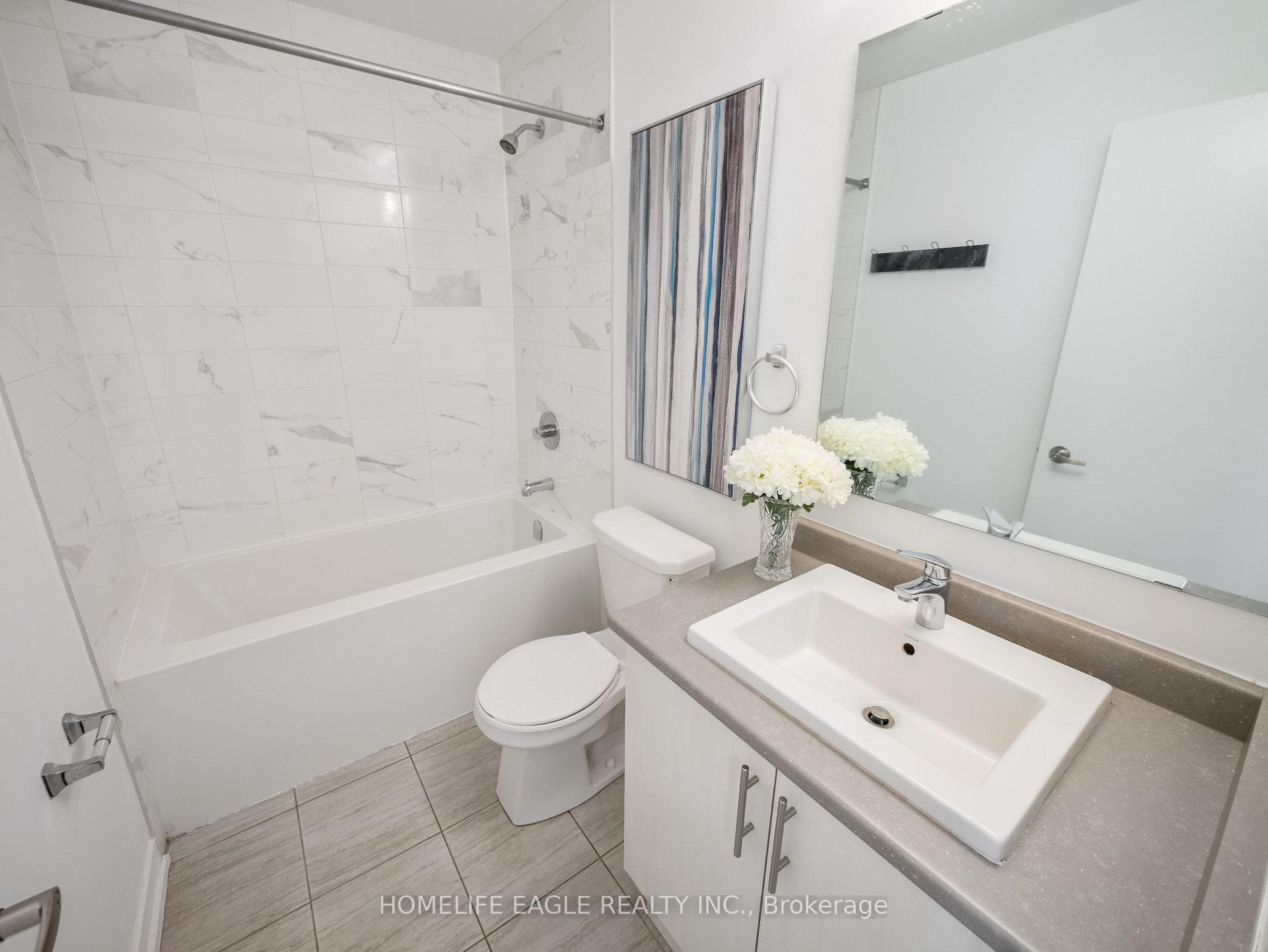 228 Bennett Street photo 13