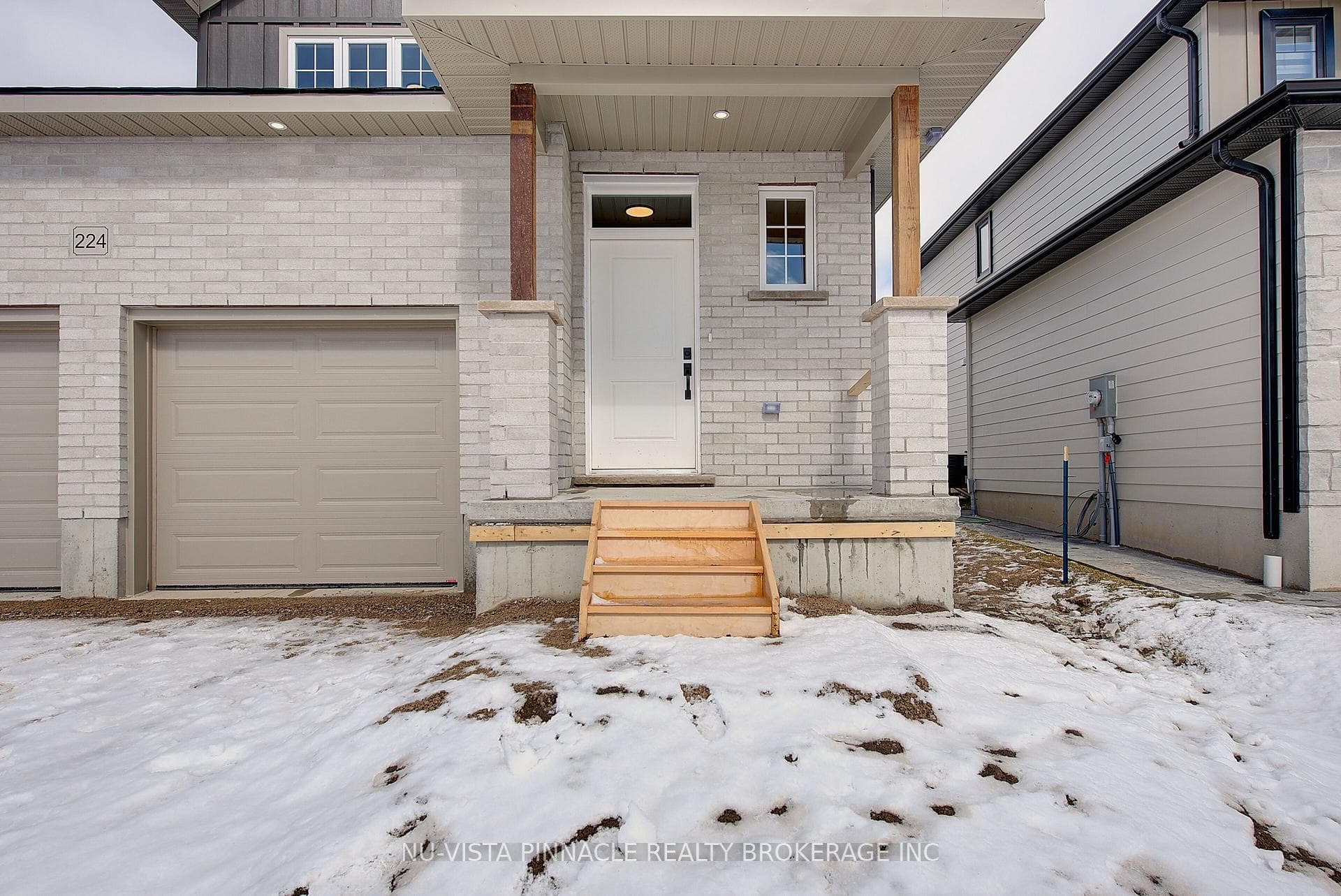 224 Bowman Drive photo 4