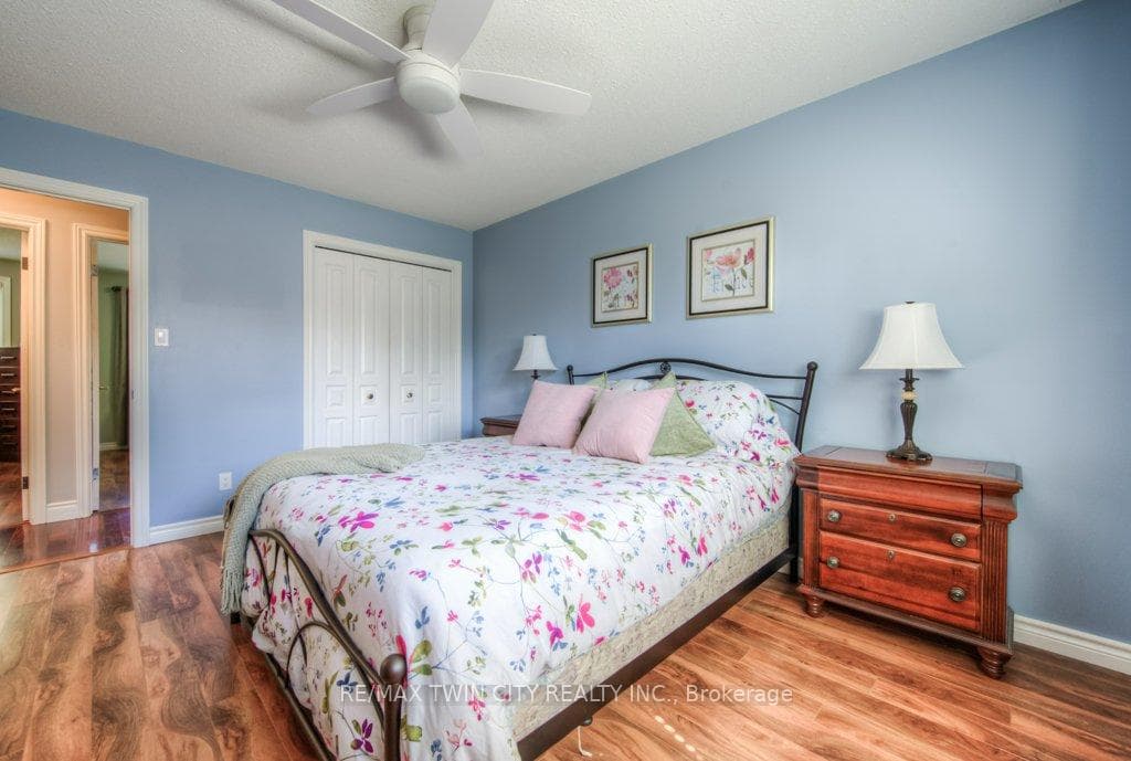 31 Nipigon Street photo 20