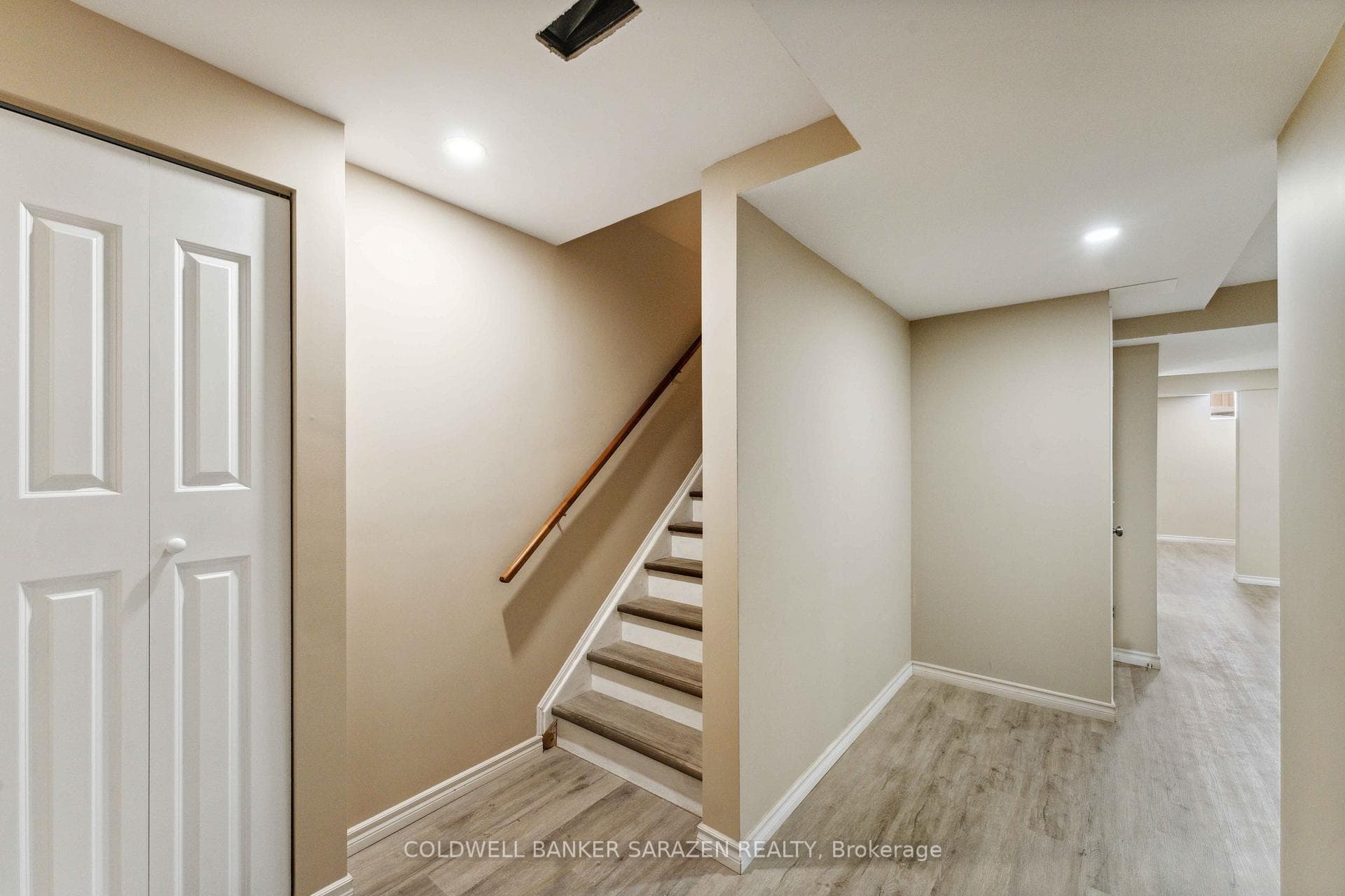 660 Anjana Circle photo 37
