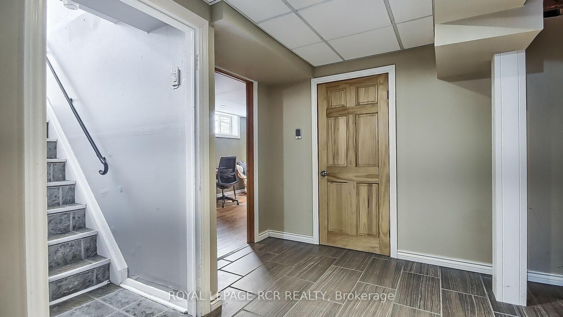 46 Kitimat Crescent photo 13