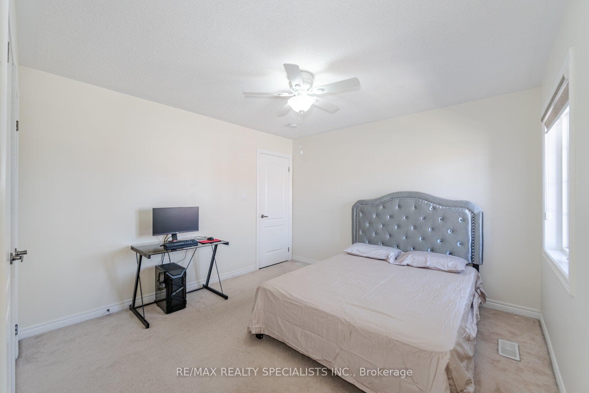 71 Ledger Point Crescent photo 29