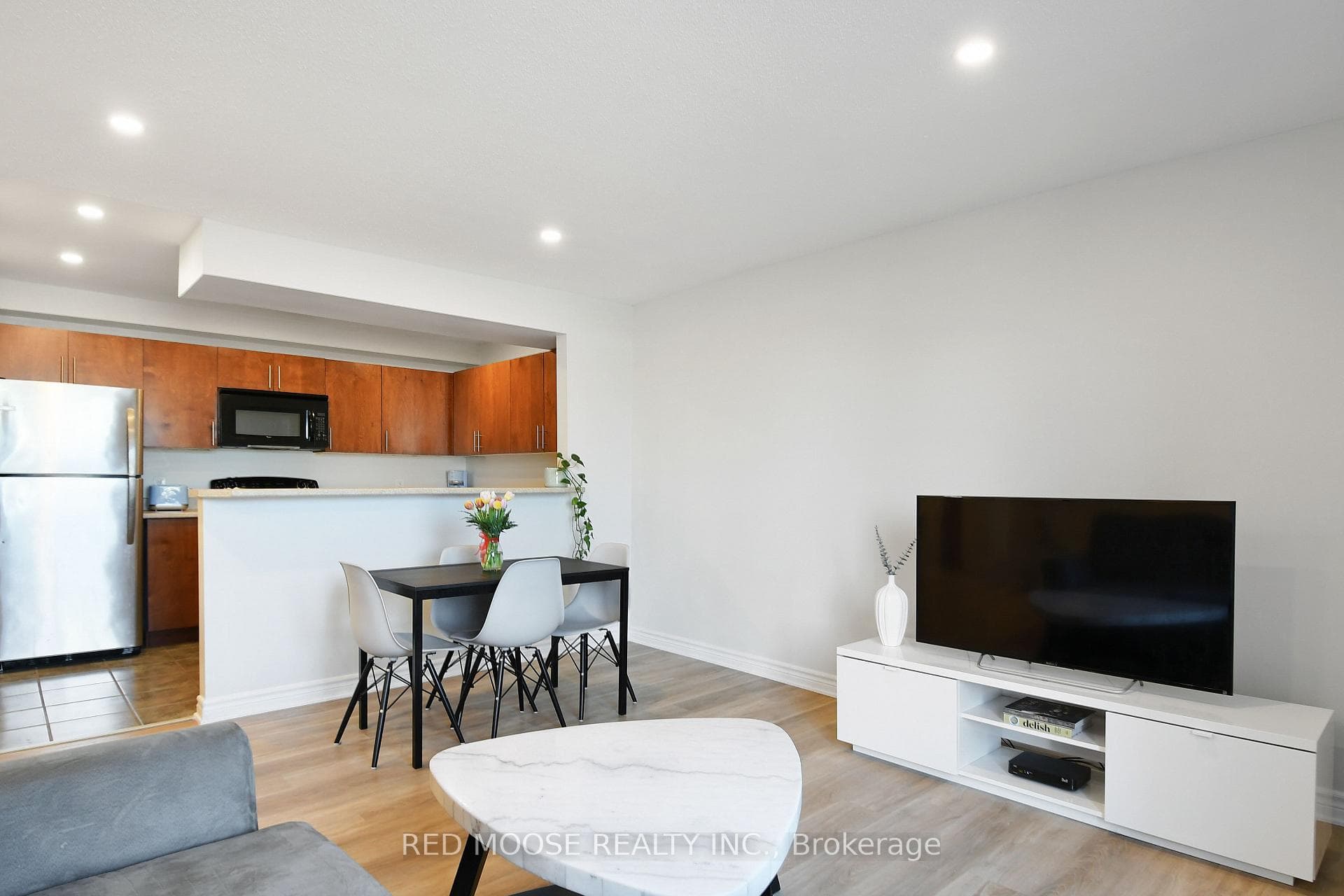 1250 McWatters Road Road Unit 40 photo 13