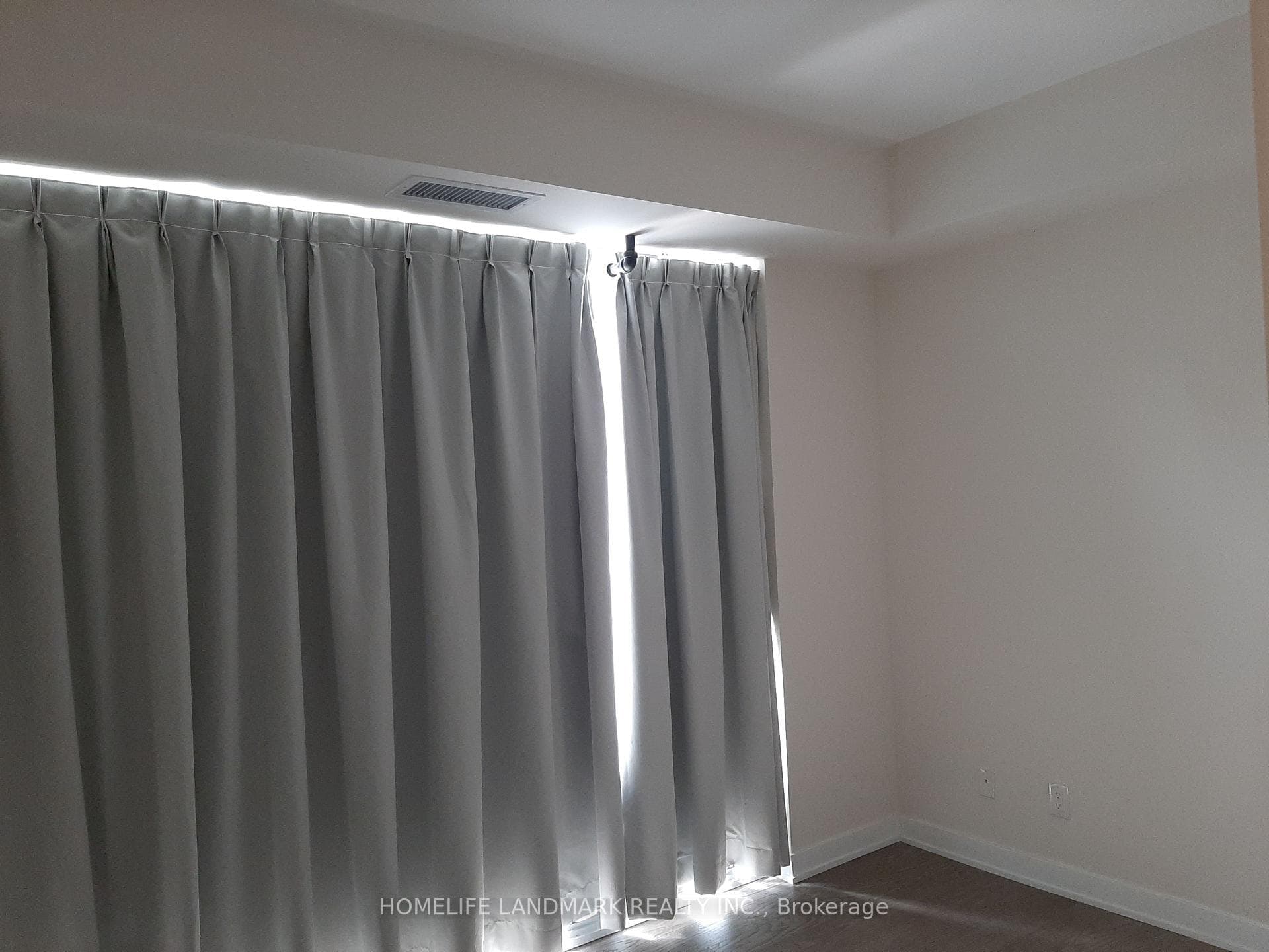 17 Dundonald Street Unit 710 photo 16