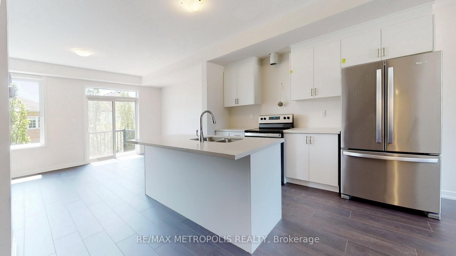 157 Rattenbury Road photo 8