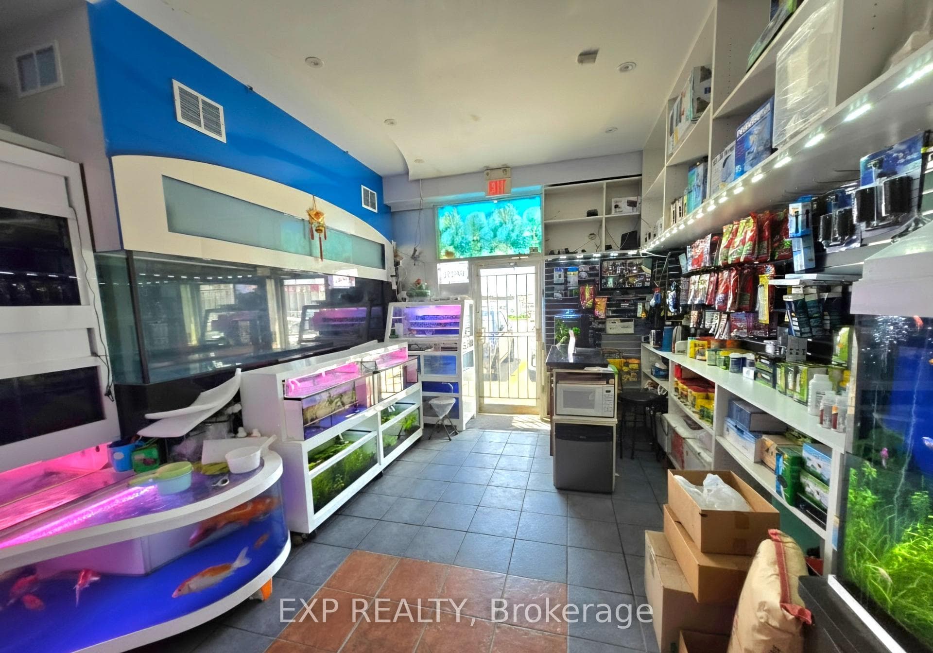 4779 Steeles Avenue Unit B10 photo 12