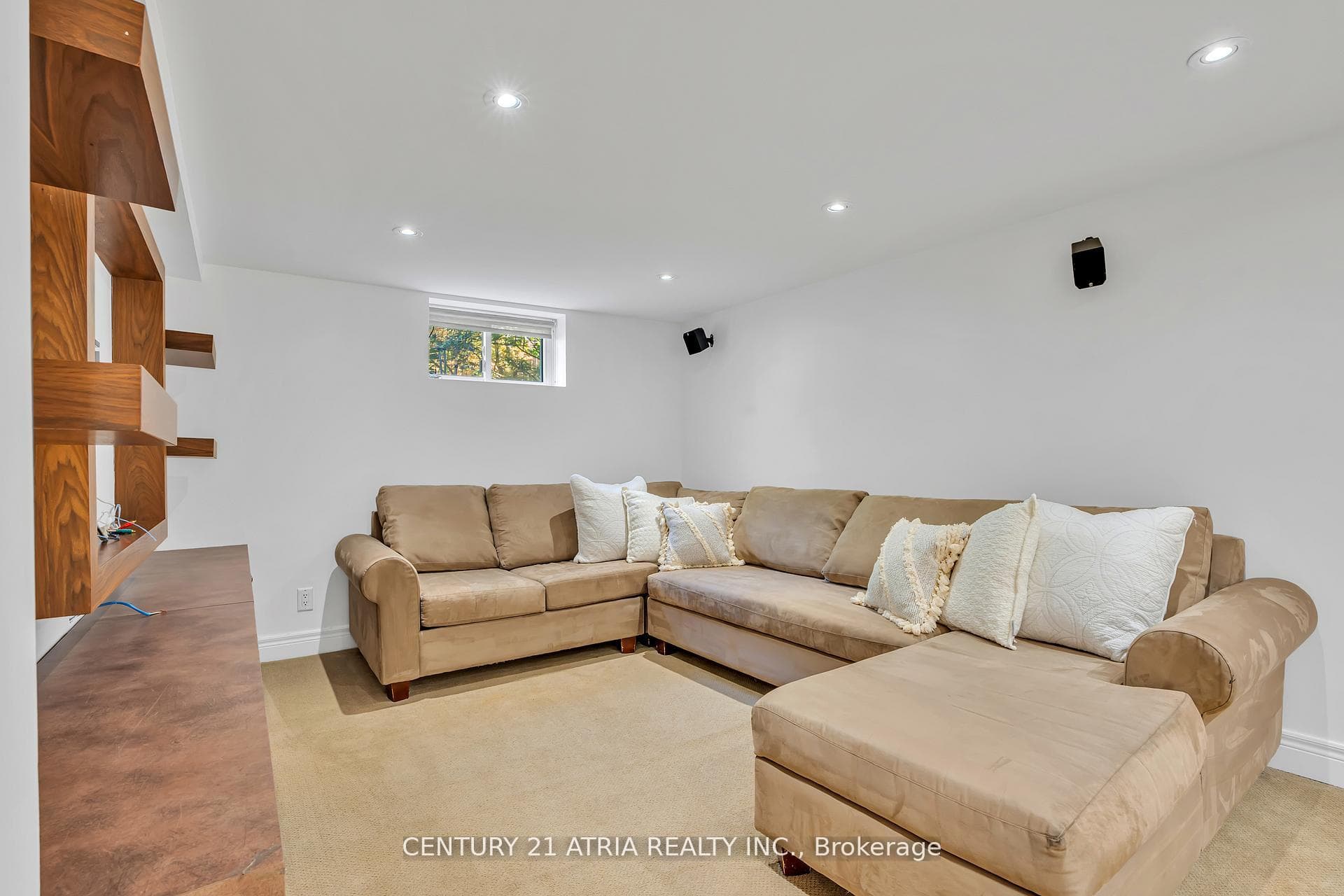 13 Sunnydale Drive photo 25