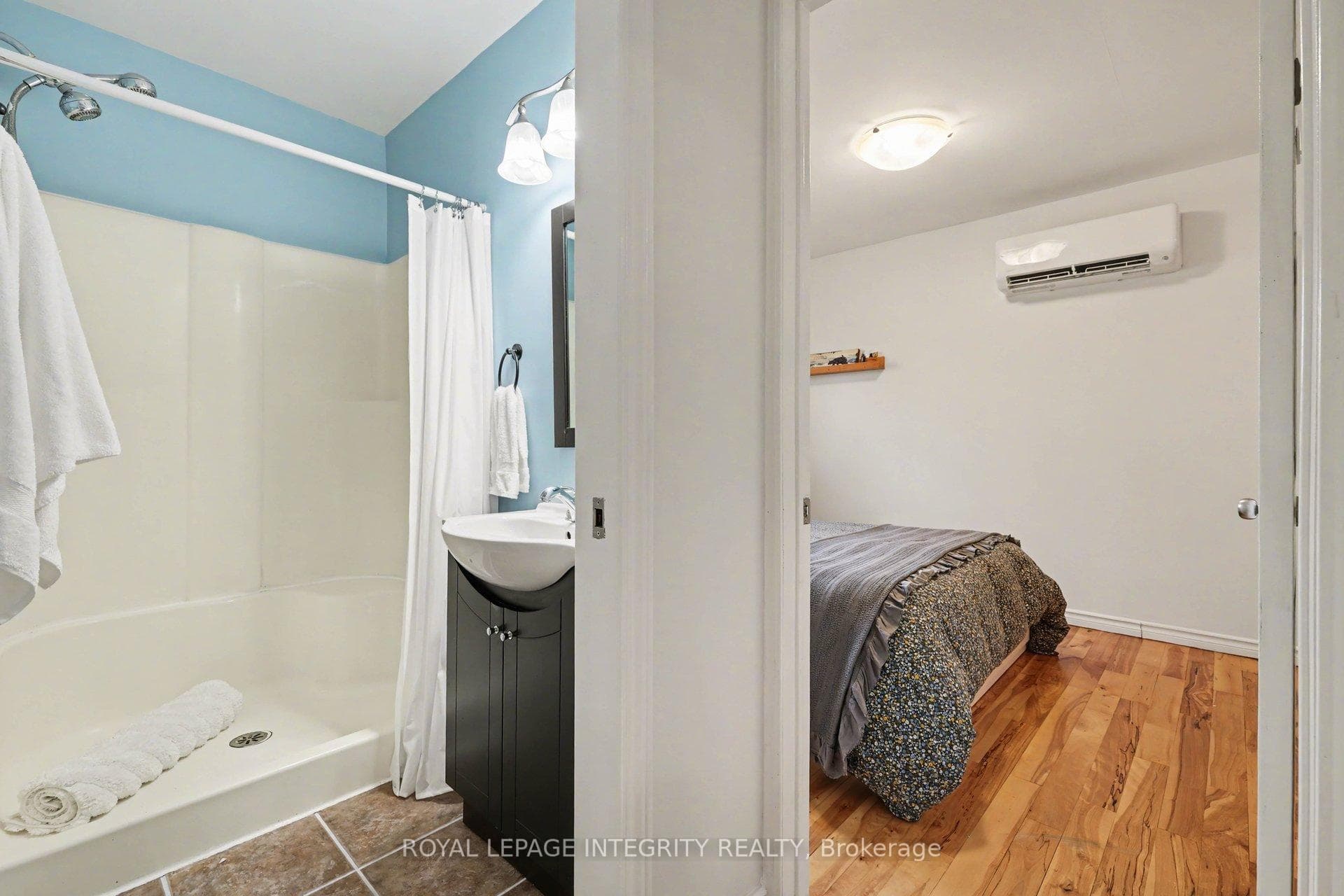 35 Robinson Street photo 18