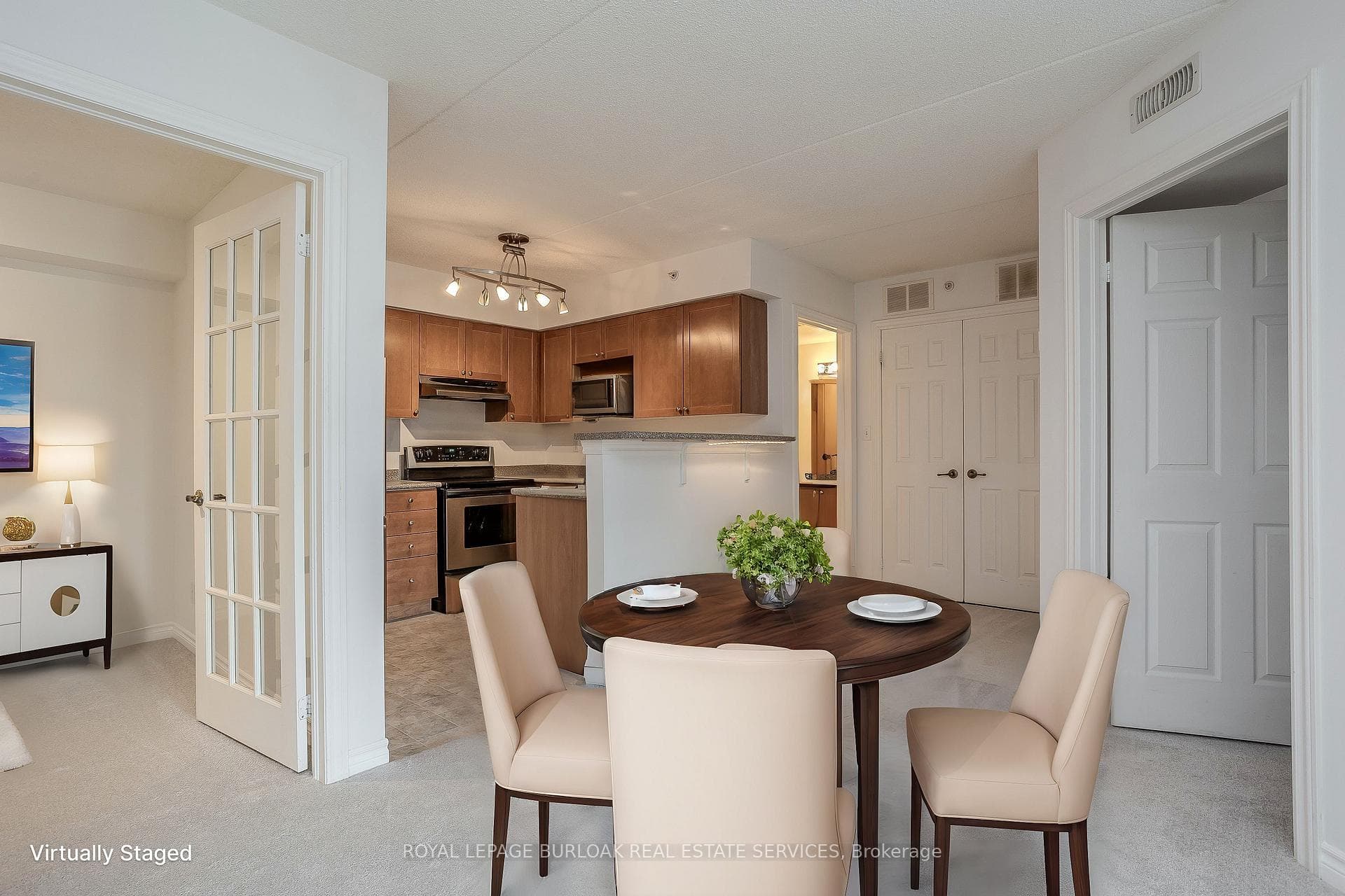 2075 Appleby Line Unit 106 photo 9