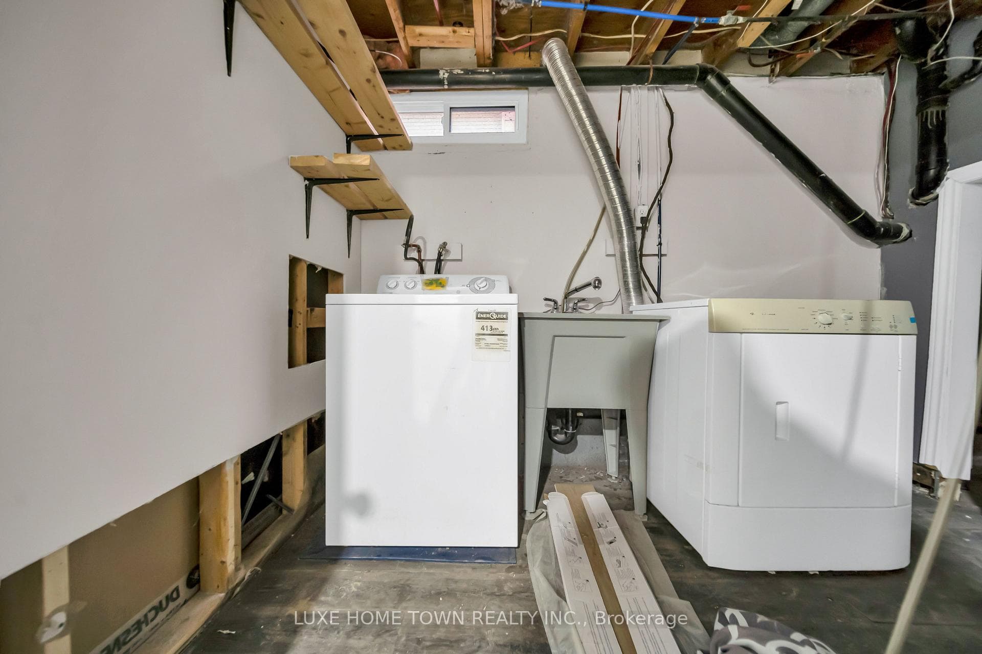 46 Elmwood Avenue photo 38