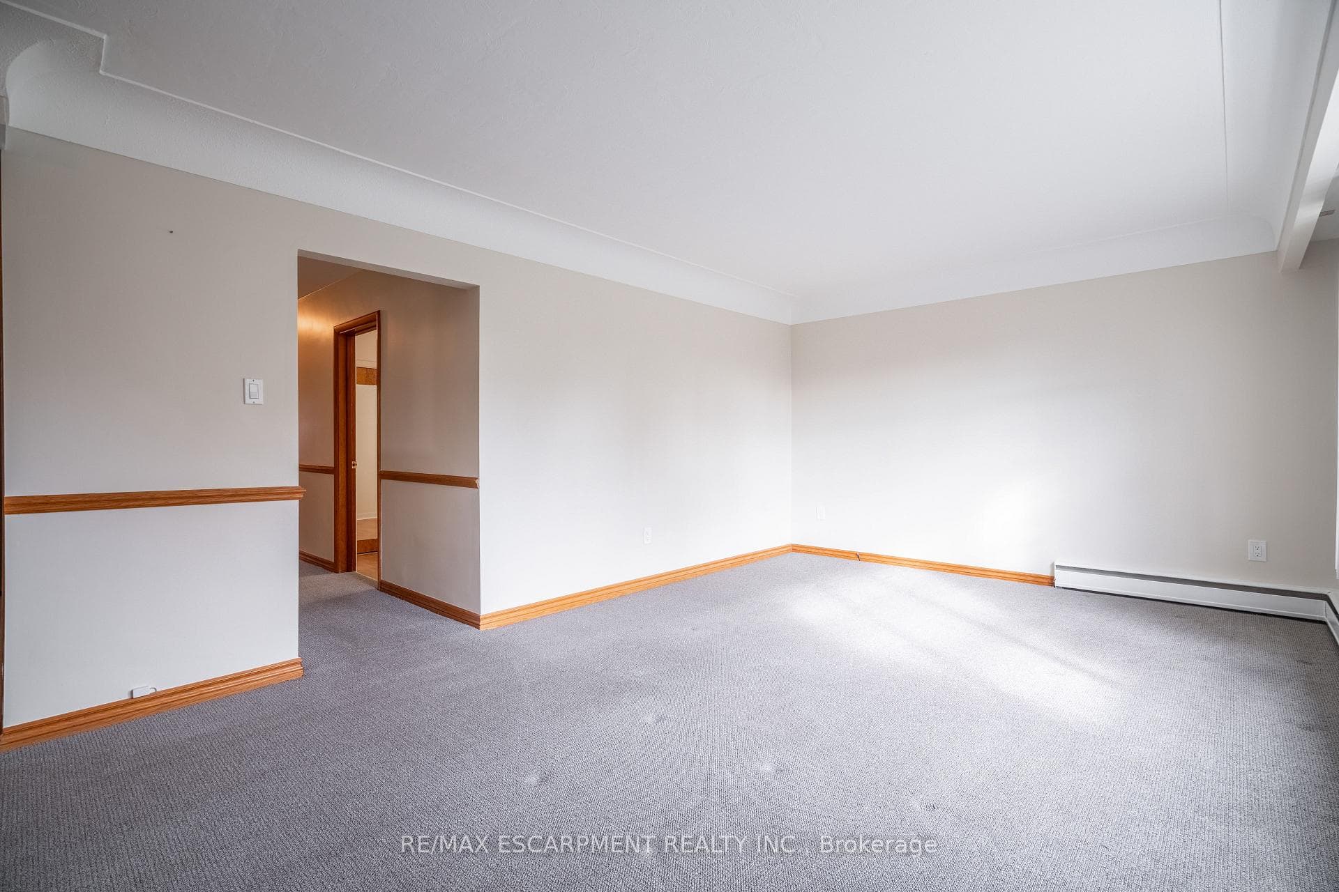 543 Tate Avenue photo 3