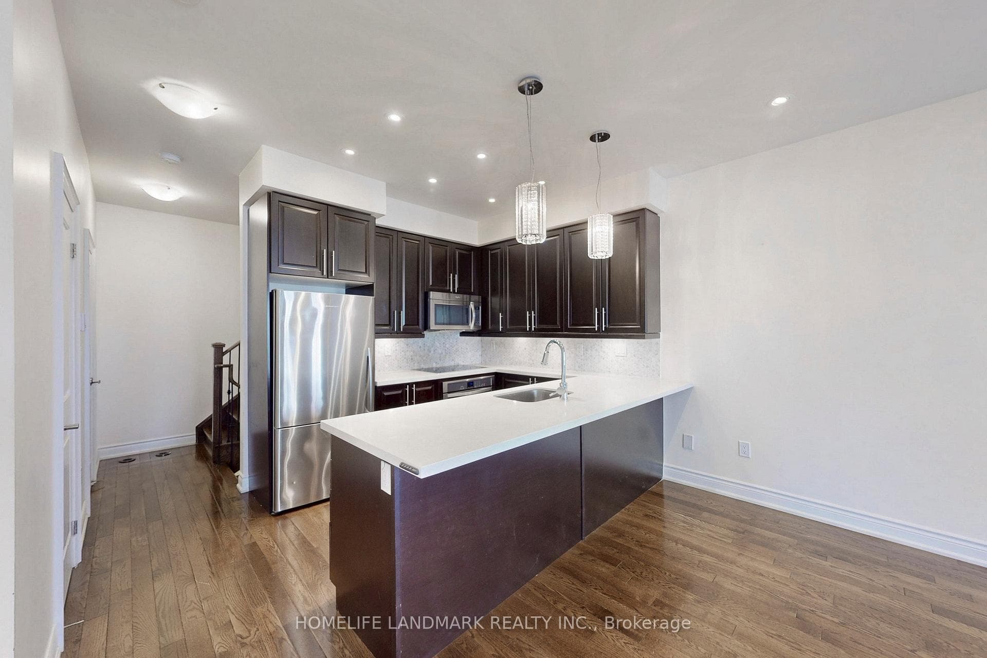 30 Hargrave Lane Unit 10 photo 11