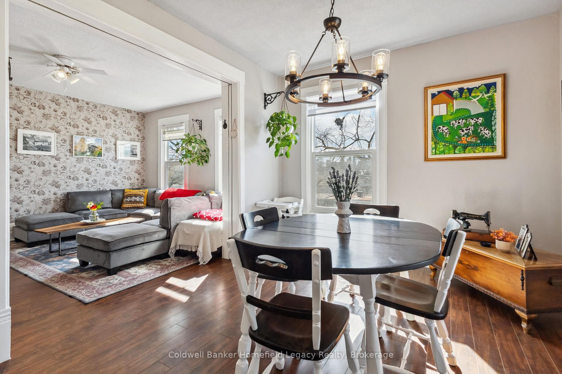 81 Wellington Street photo 10