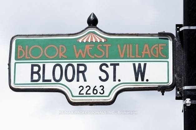 1990 Bloor Street Unit 614 photo 27