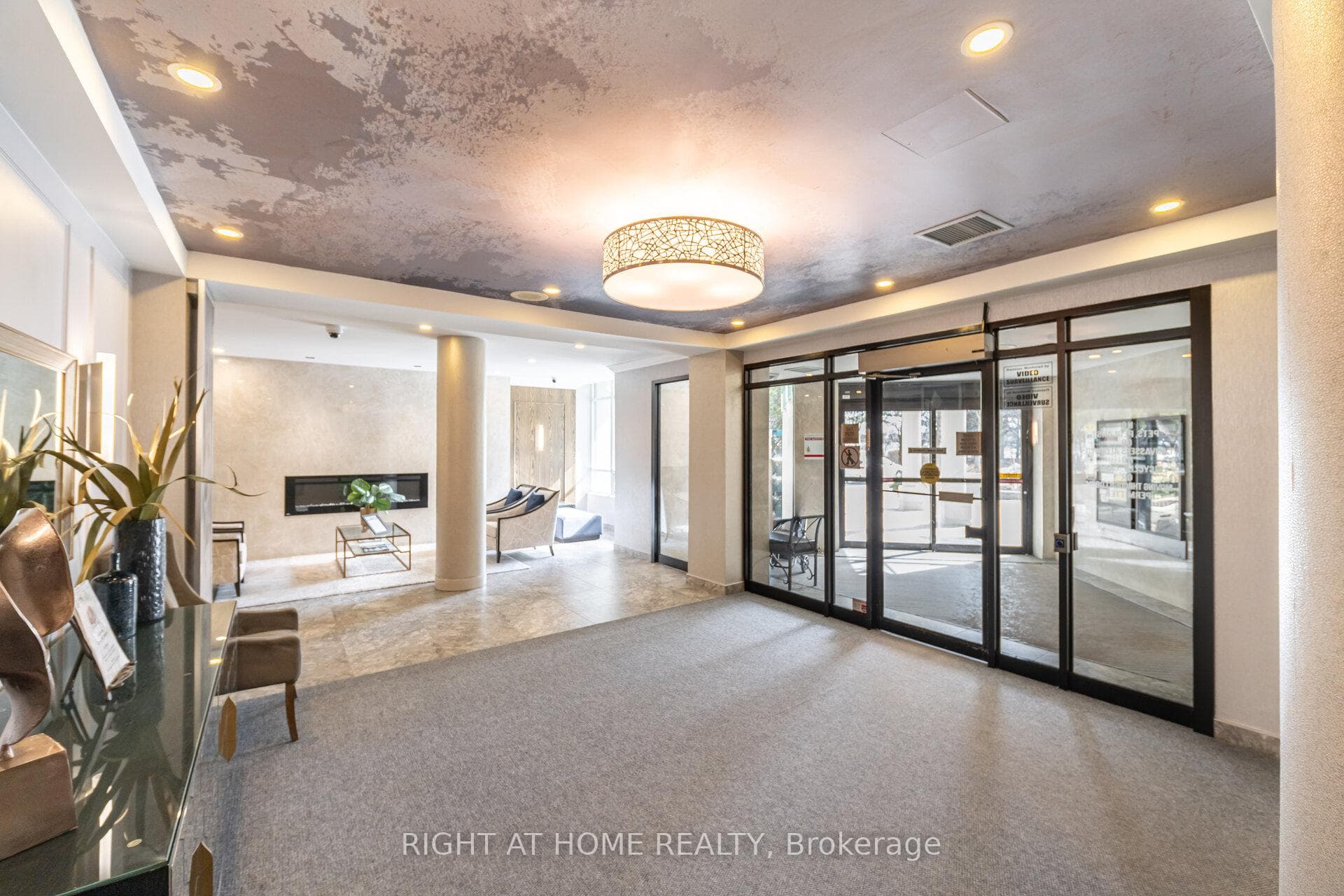 120 Promenade Circle Unit 711 photo 5