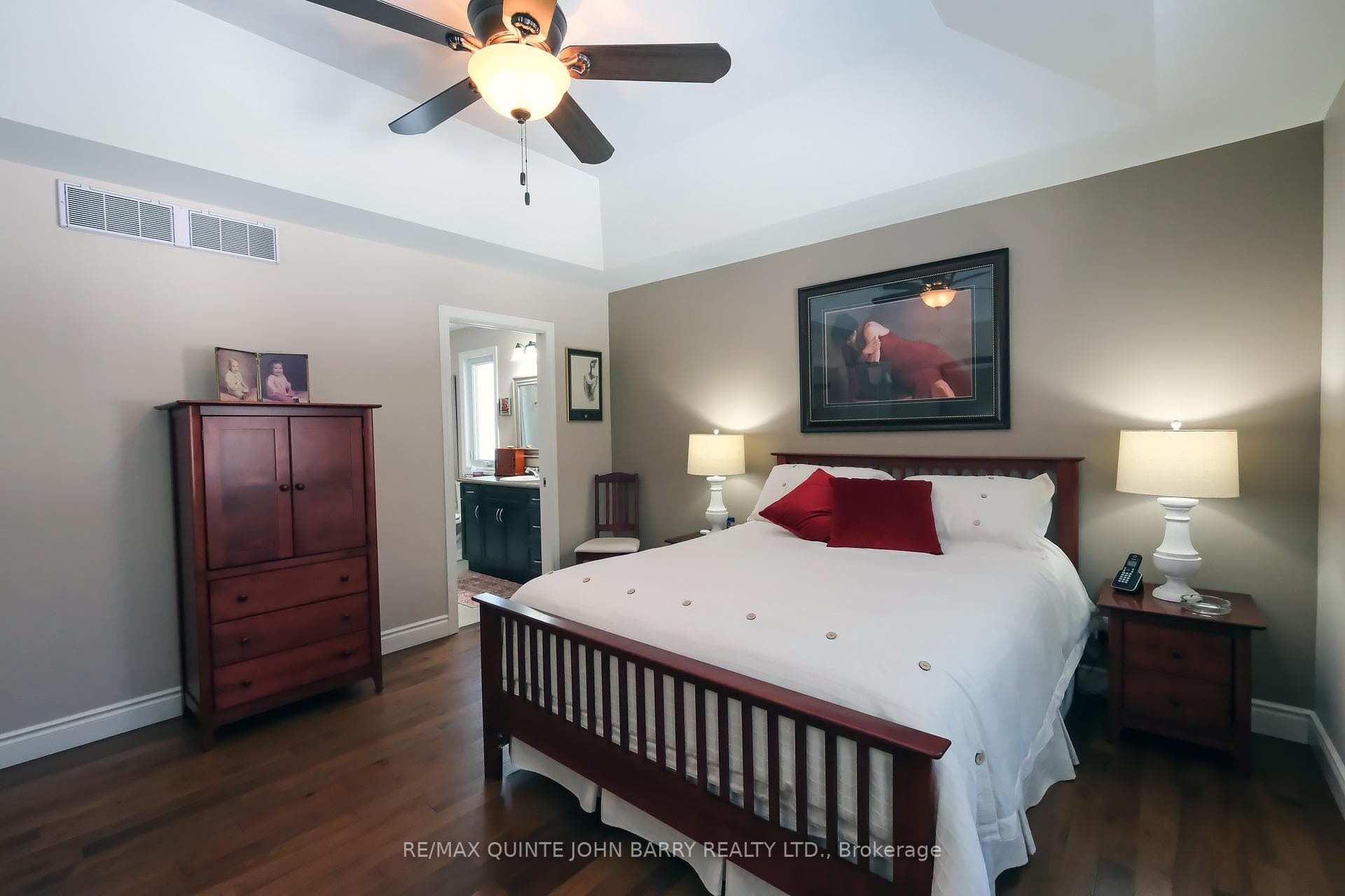 11 Algonquin Avenue photo 18