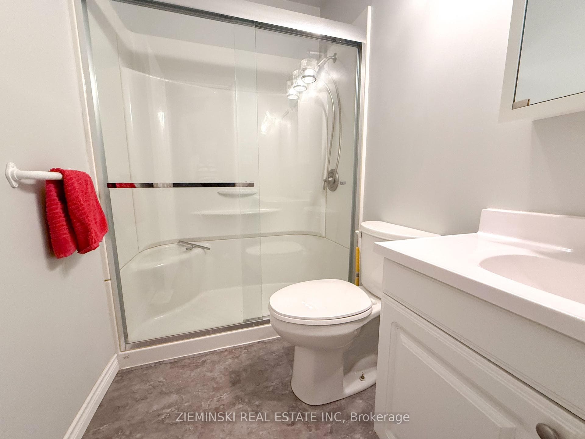 403 Scott Street photo 18
