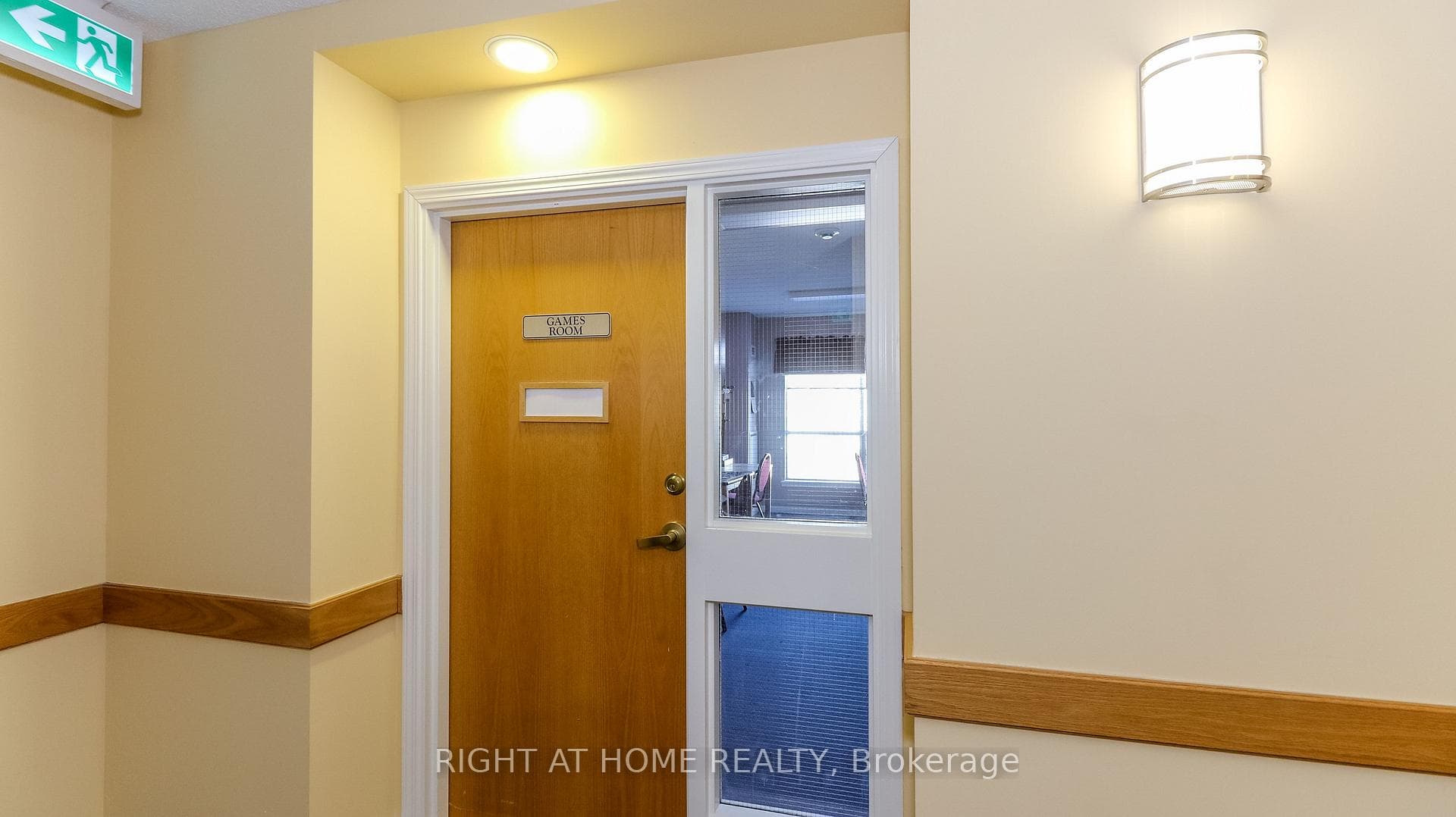 94 Dean Avenue Unit 411 photo 18