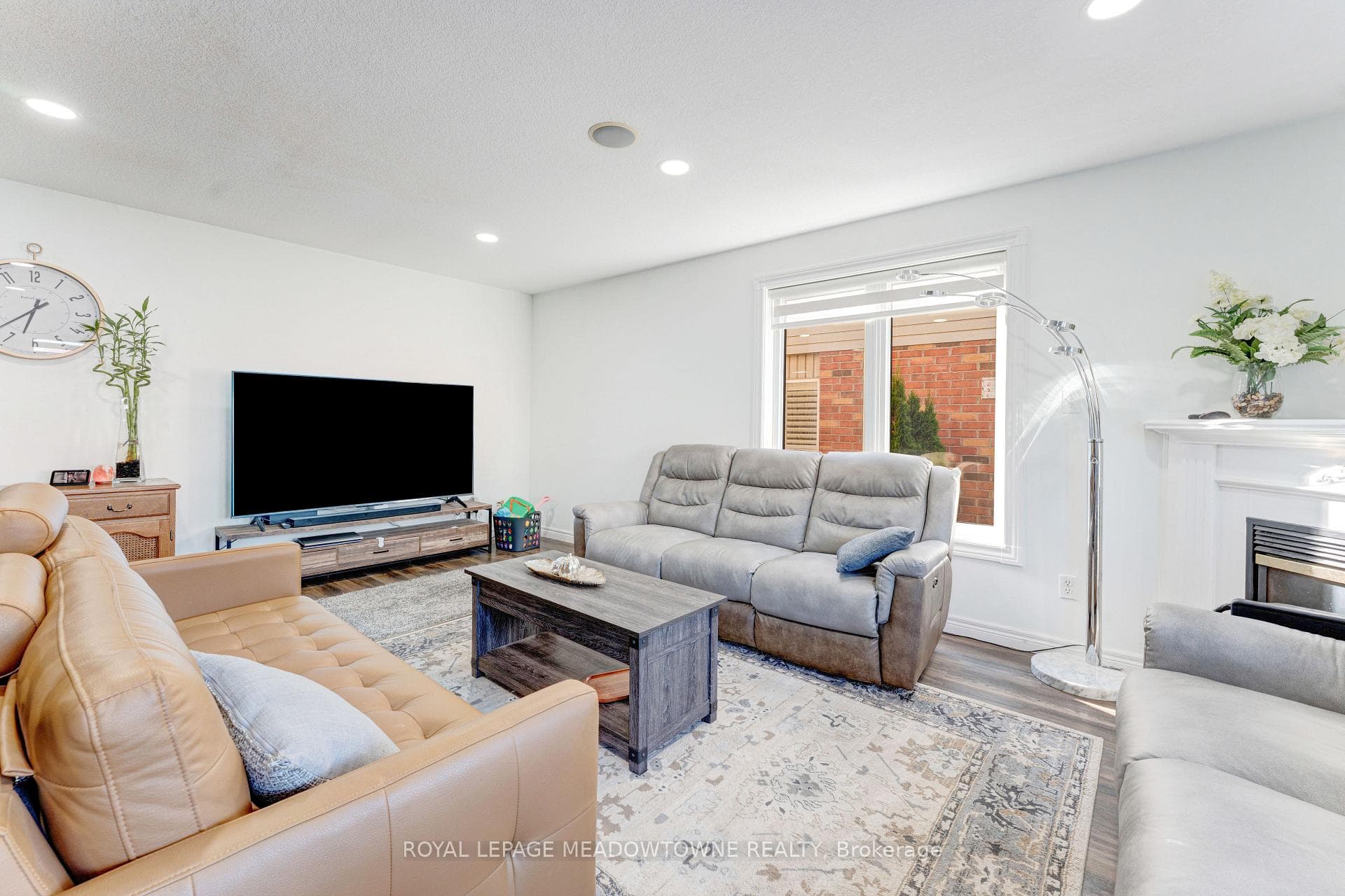 71 Mcfarlane Drive photo 14