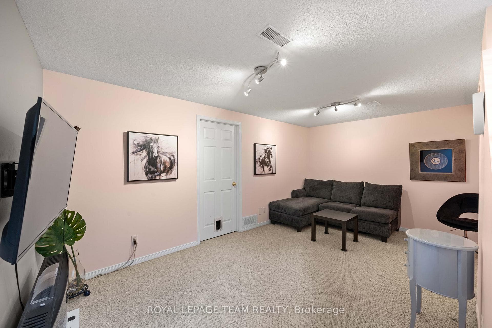 6 Folison Street photo 30