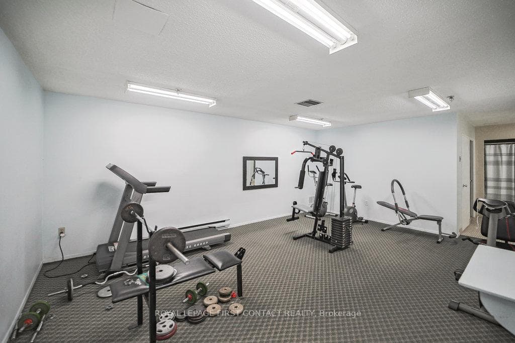 20 William Roe Boulevard Unit 808 photo 25