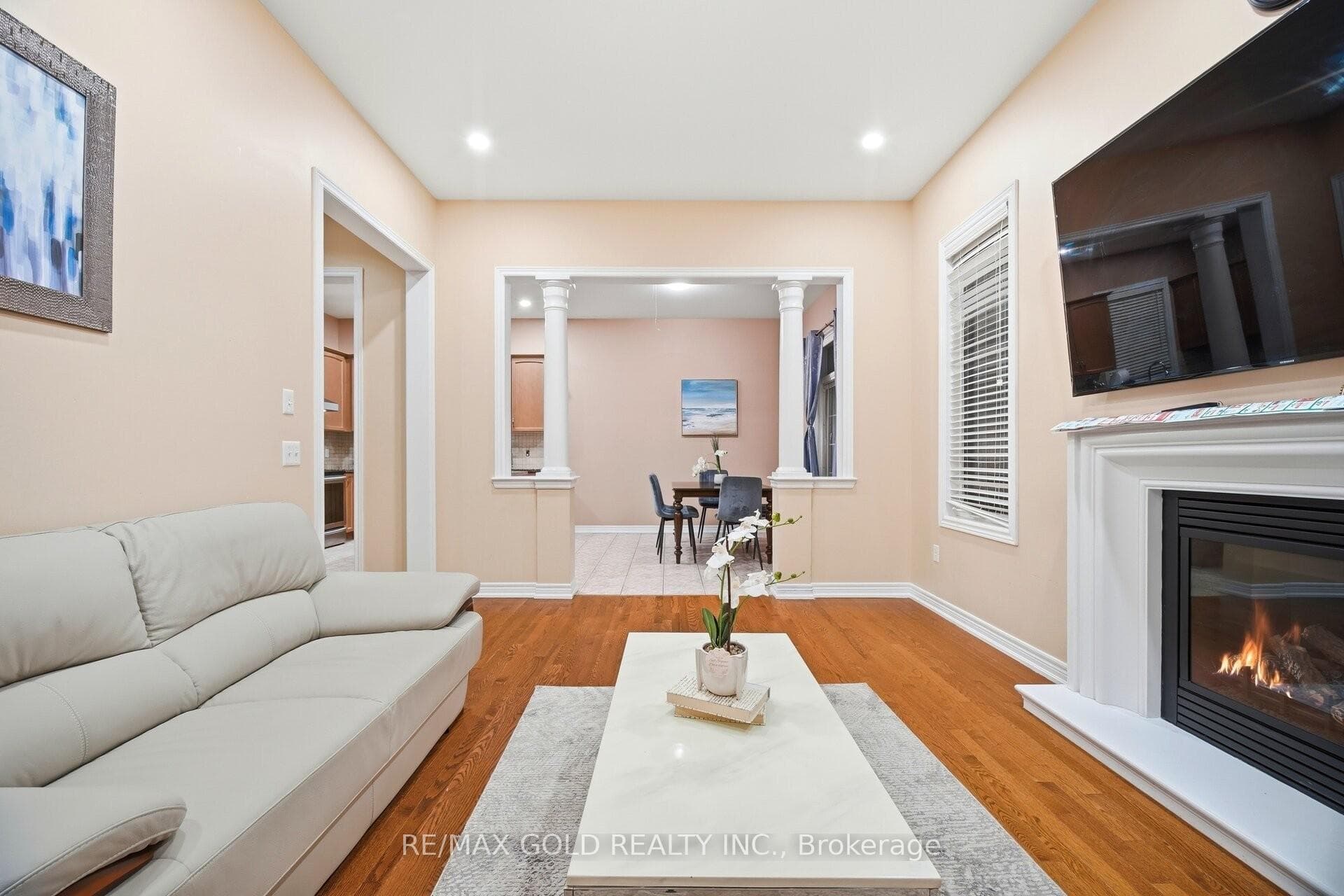 26 Drummondville Drive photo 12