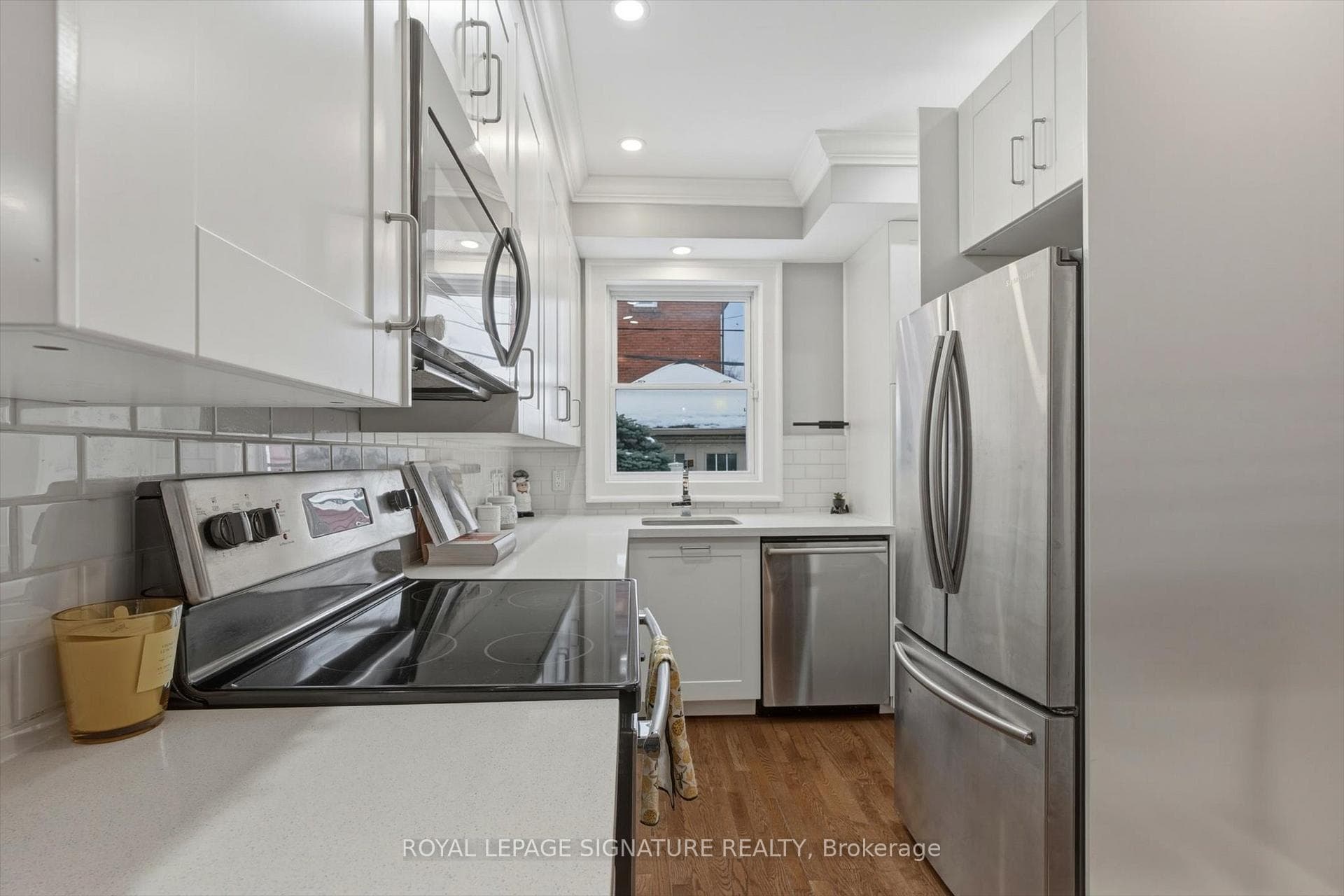 55 Atlas Avenue photo 16