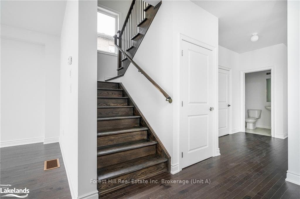 9 AMBER Drive photo 14