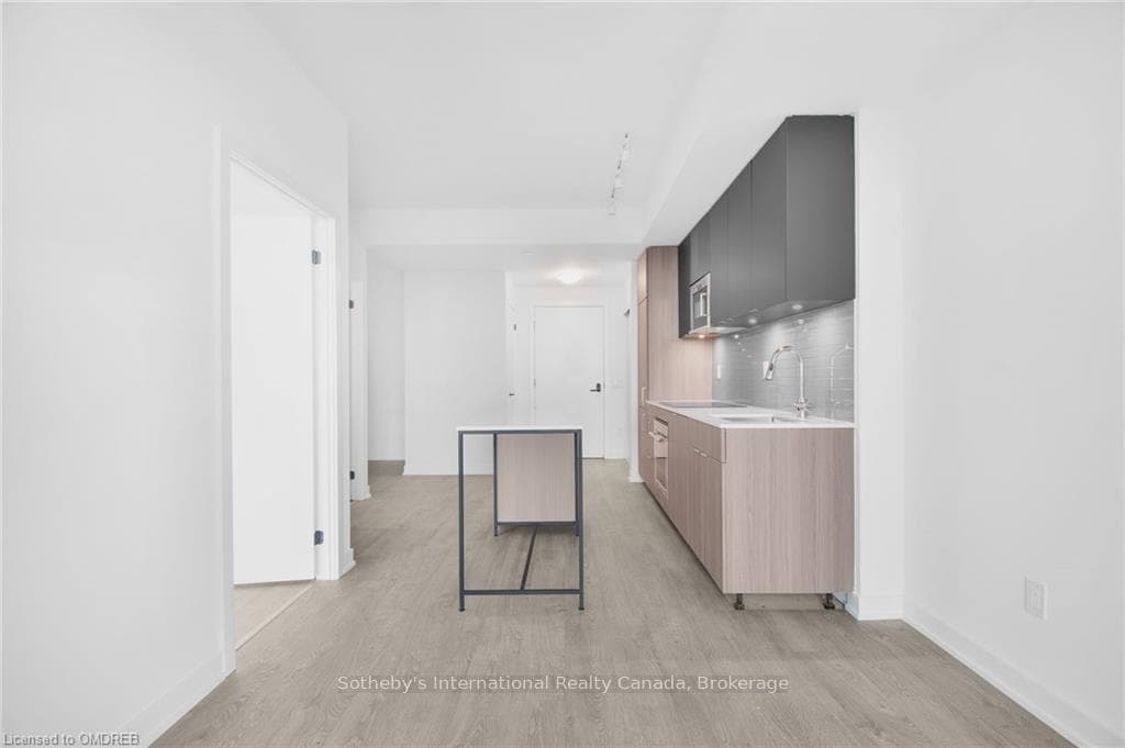 220 MISSINNIHE Way Unit 1010 photo 19