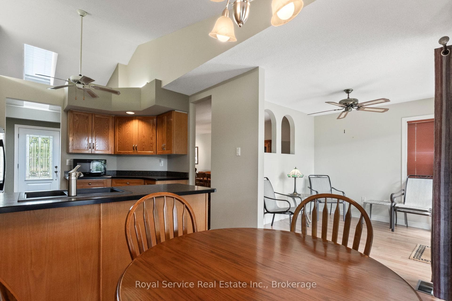 33 Russell Hill Road photo 16
